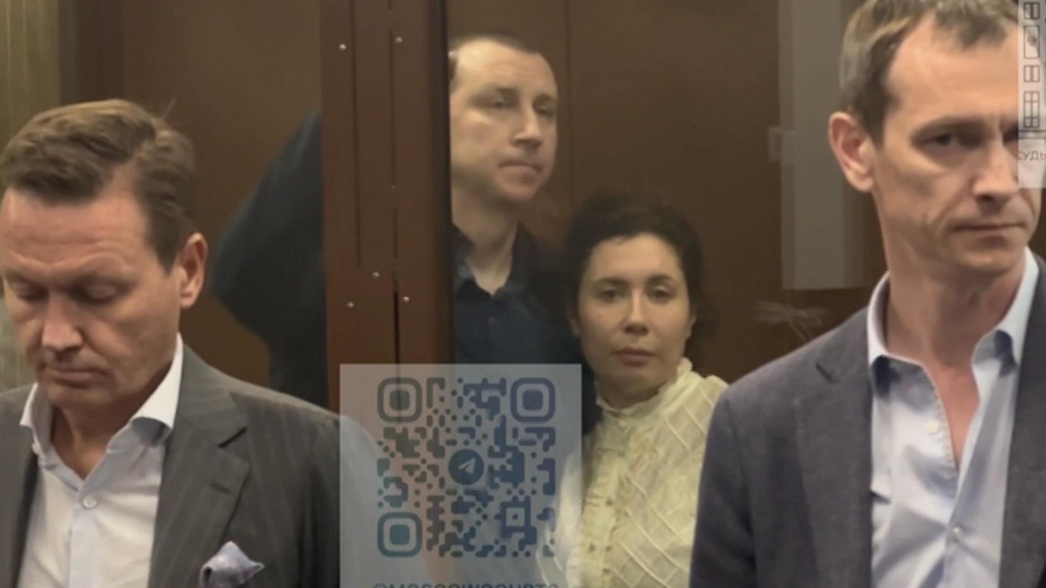 Суд начал рассматривать дело в отношении бывшего мэра Сочи и его жены