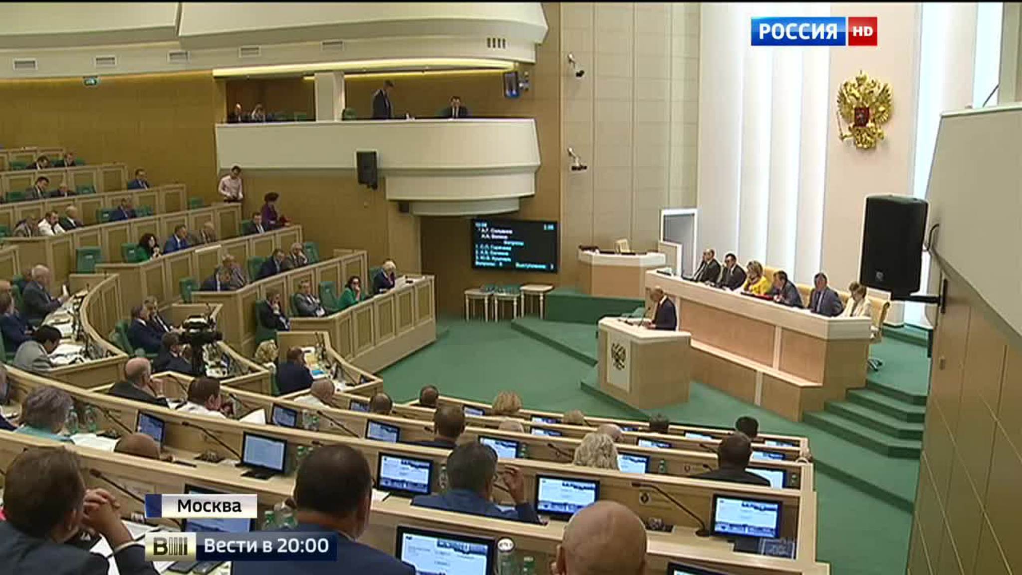 Теракт в турецком аэропорту: очевидцы рассказали о пережитом ужасе