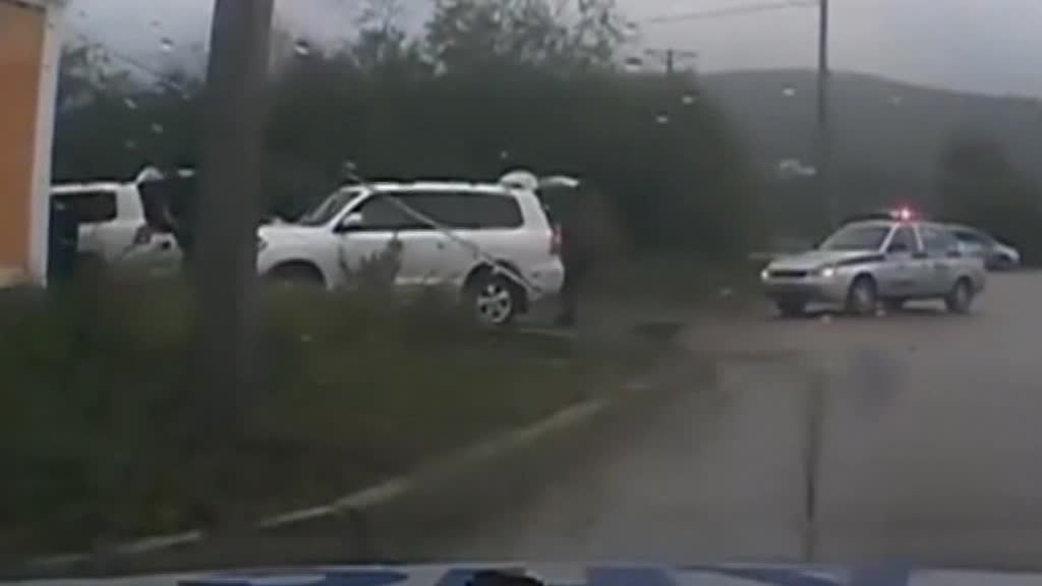 Буряты устроили свадебный переполох на дорогах