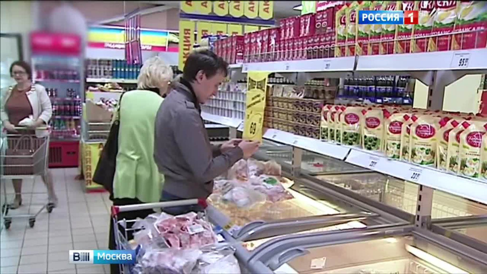 Опасная просрочка: жители в Новокосине жалуются на местный минимаркет