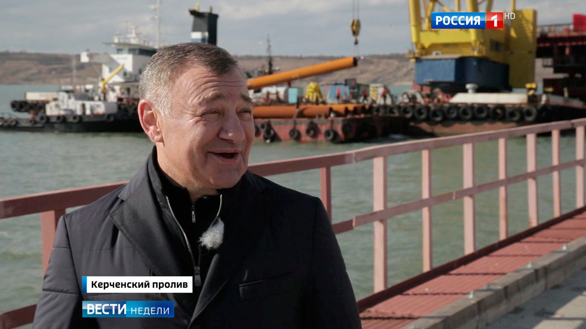 Ротенберг - о строительстве Керченского моста и хоккее с Путиным