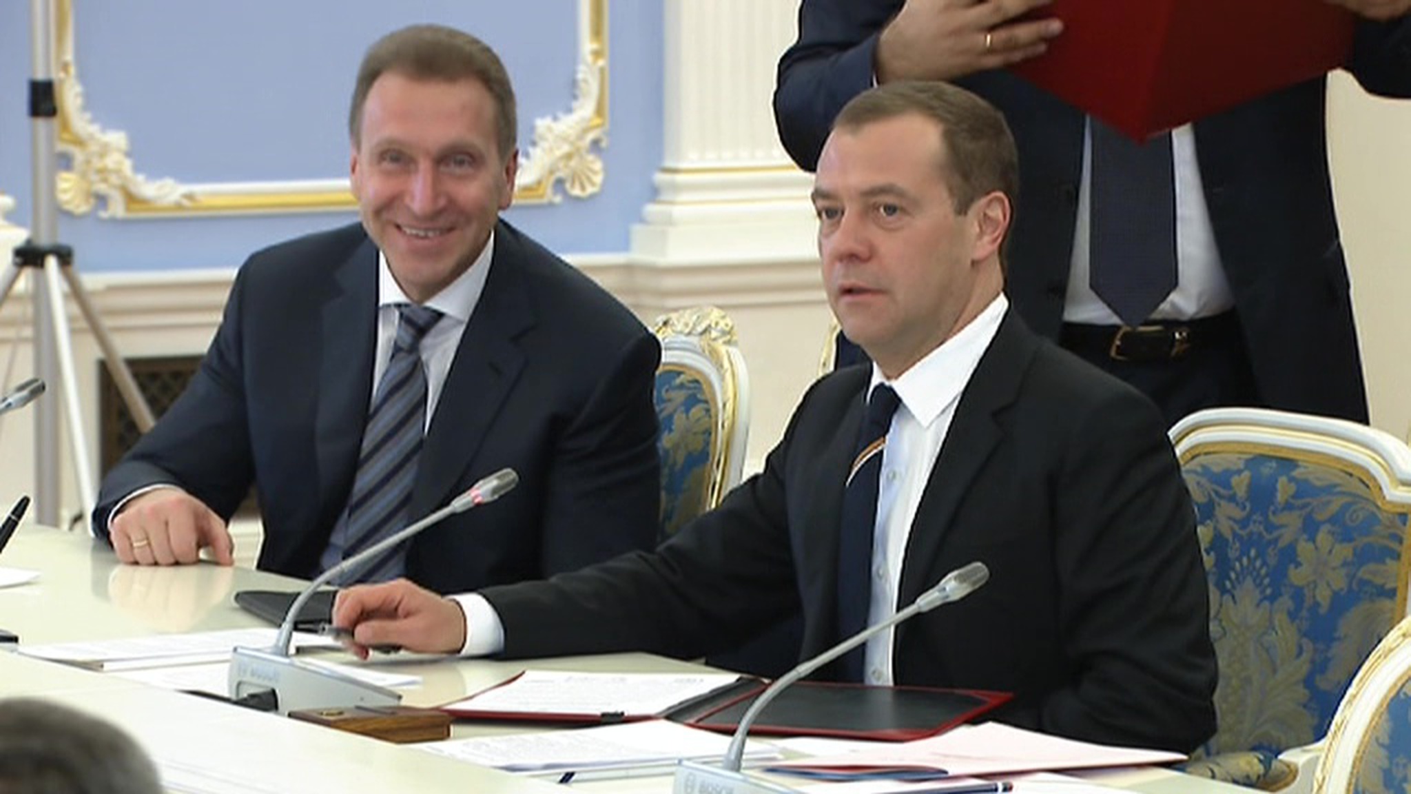 Медведев предложил переименовать американо в "русиано"