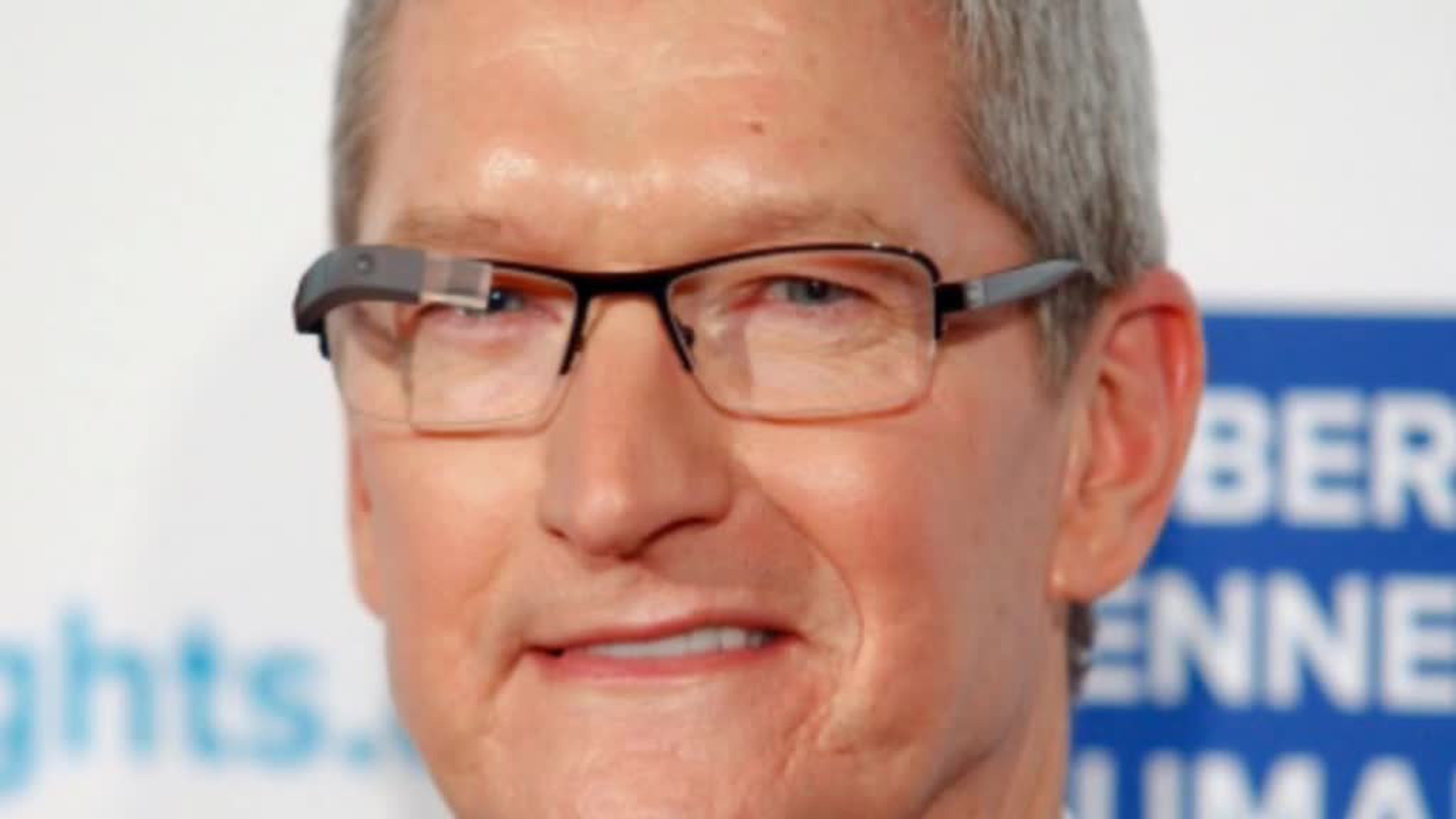 Apple занялась "умными" очками