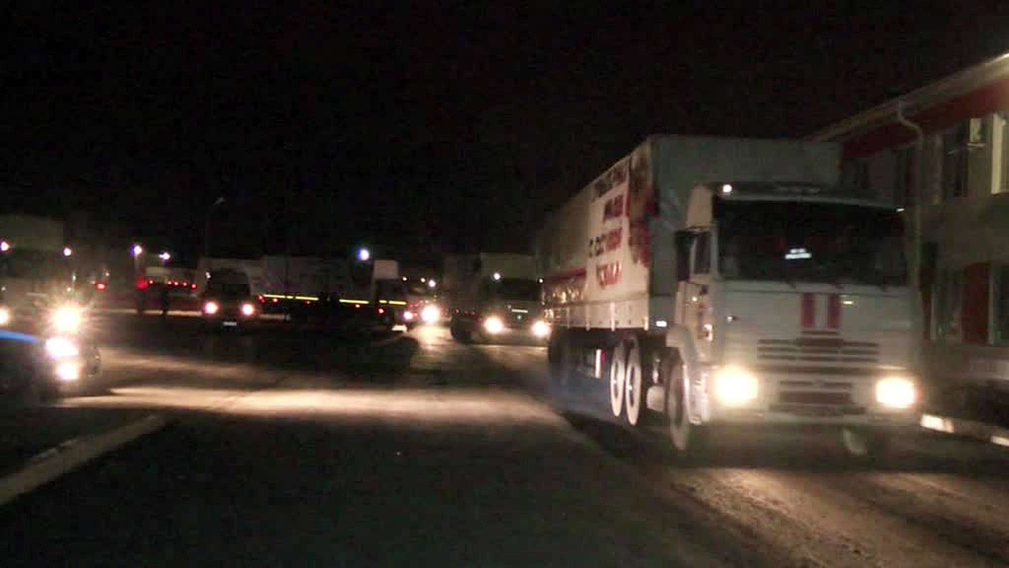В Донбасс выехала очередная автоколонна с российской гуманитарной помощью