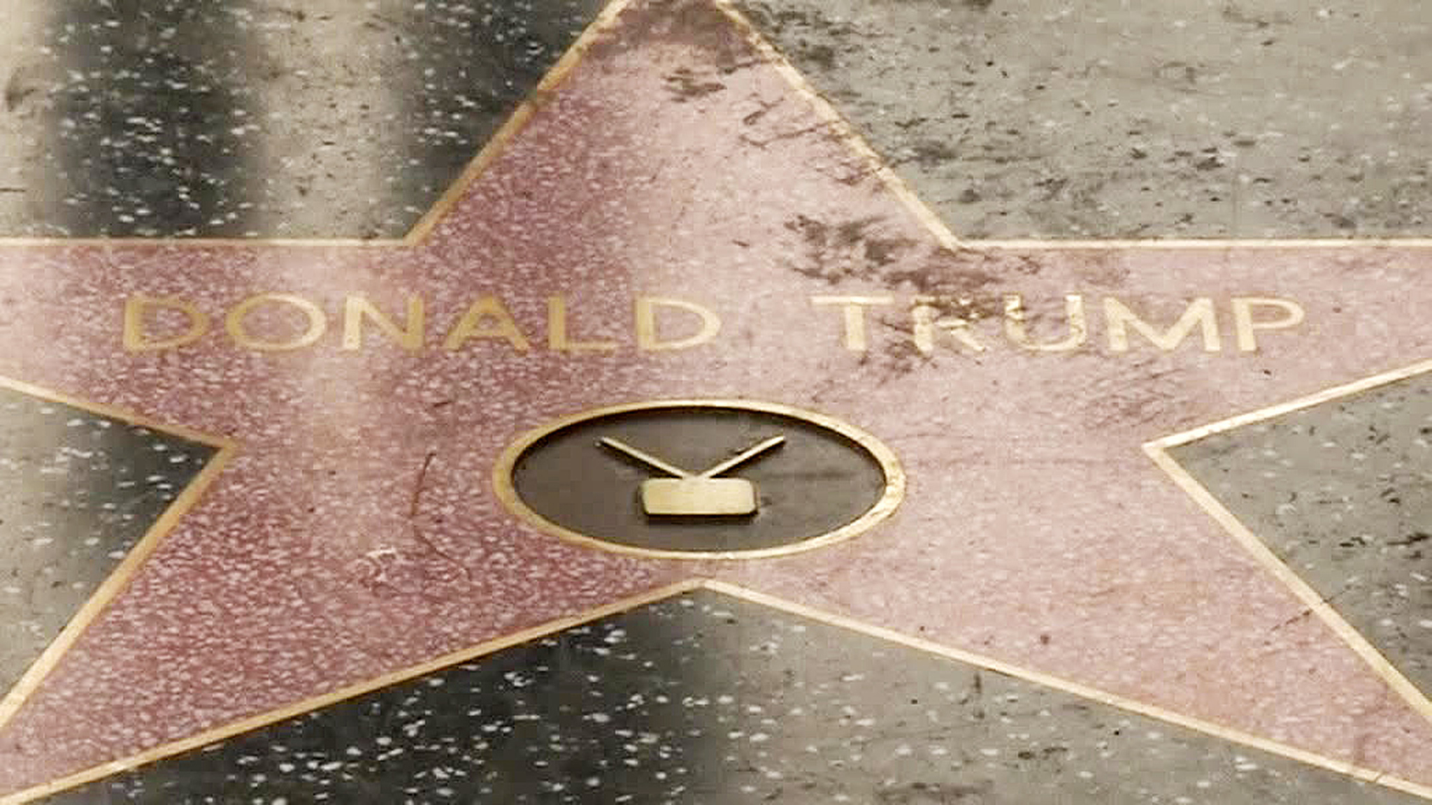 Трамп вернулся на Аллею славы Голливуда
