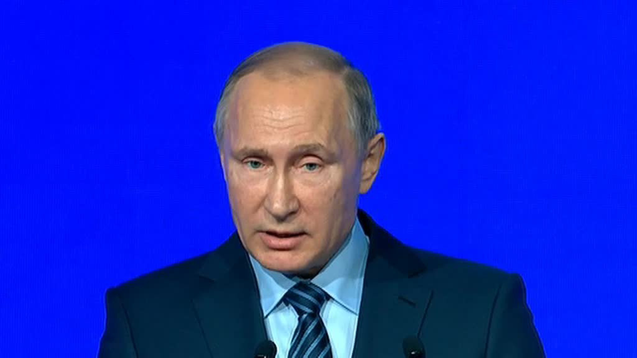Путин выступил на "Примаковских чтениях"