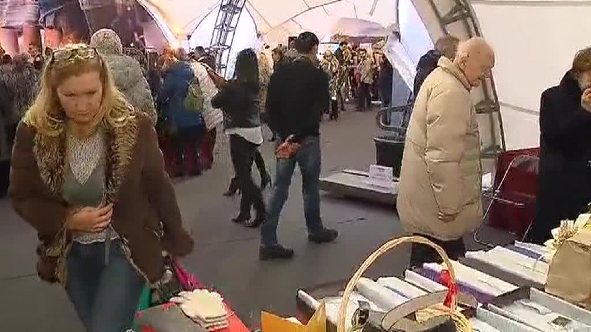 В посольстве Италии в Москве проходит благотворительный "Итальянский базар"