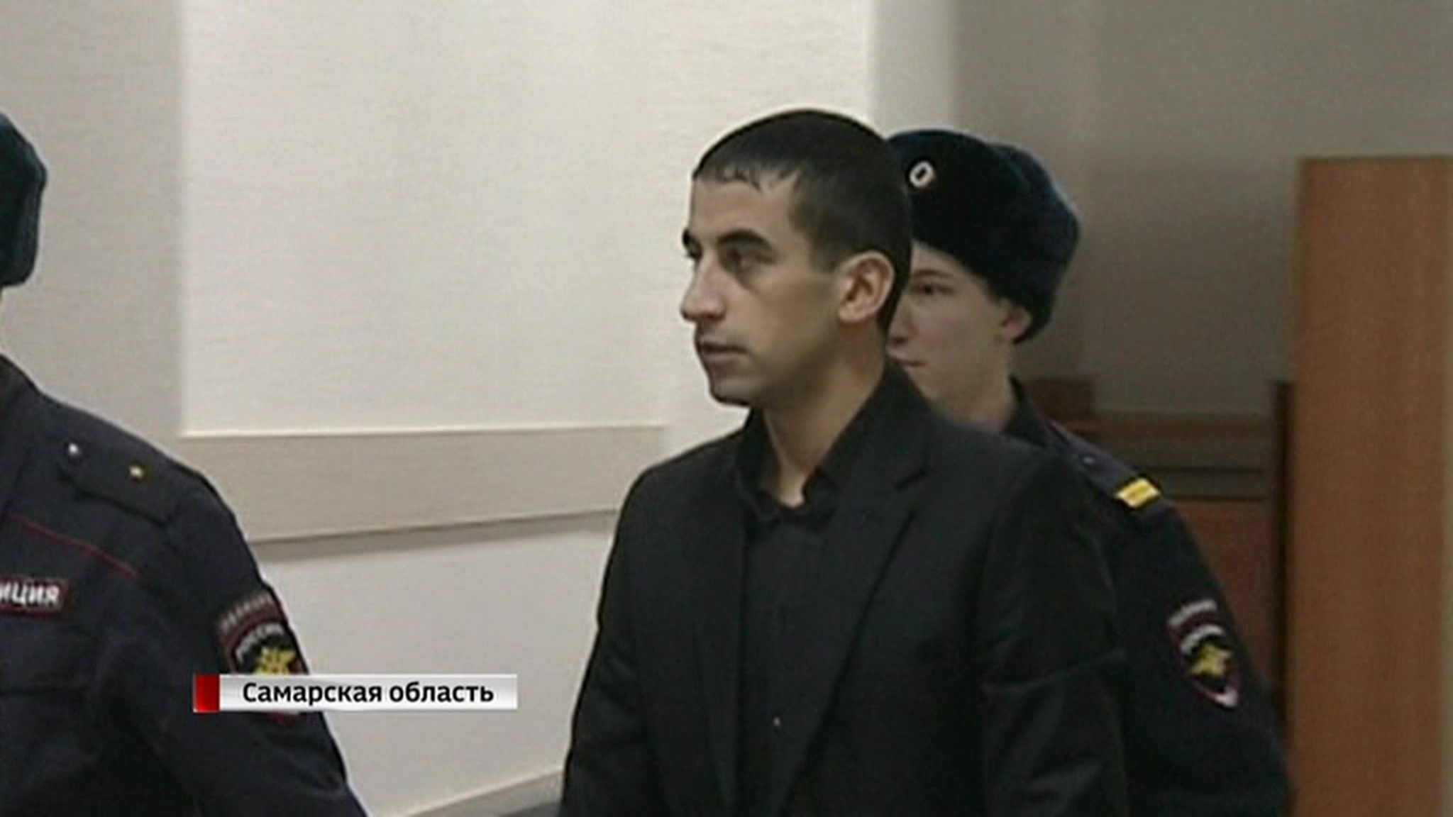 Суд присяжных начал рассматривать дело об убийстве полицейского Гошта