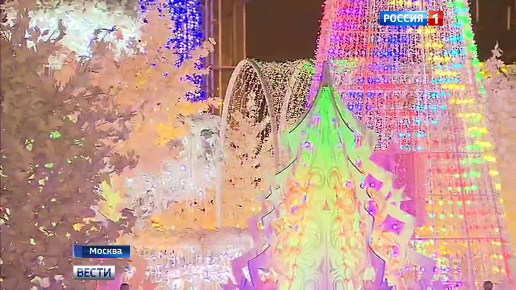 Центр столицы превратился в сказочный лес