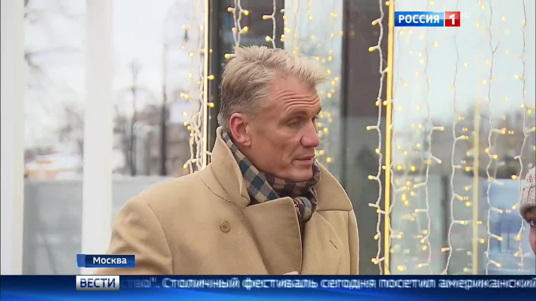 Дольф Лундгрен отправился в "Путешествие в Рождество"