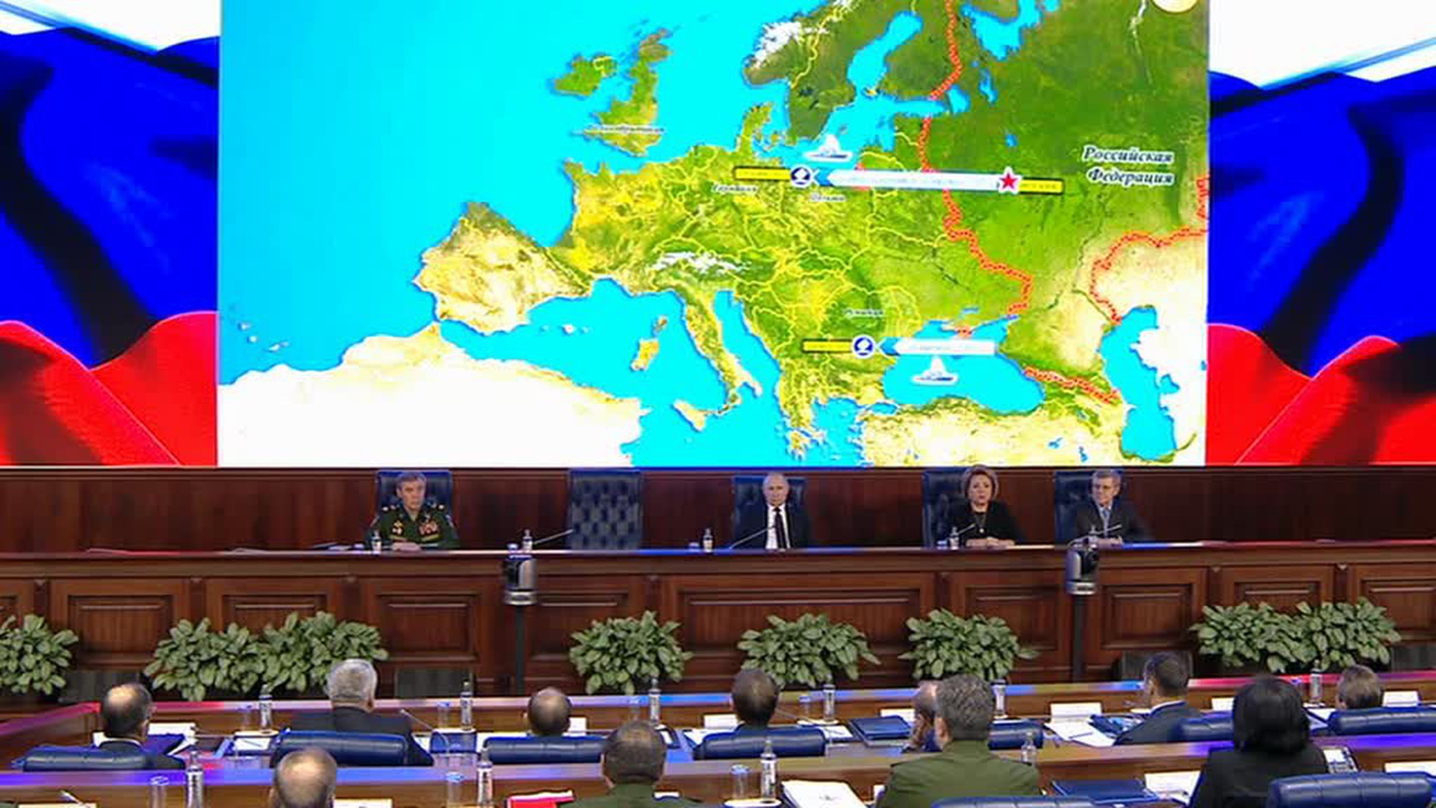 Путин: Россия сильнее любого агрессора, но расслабляться нельзя