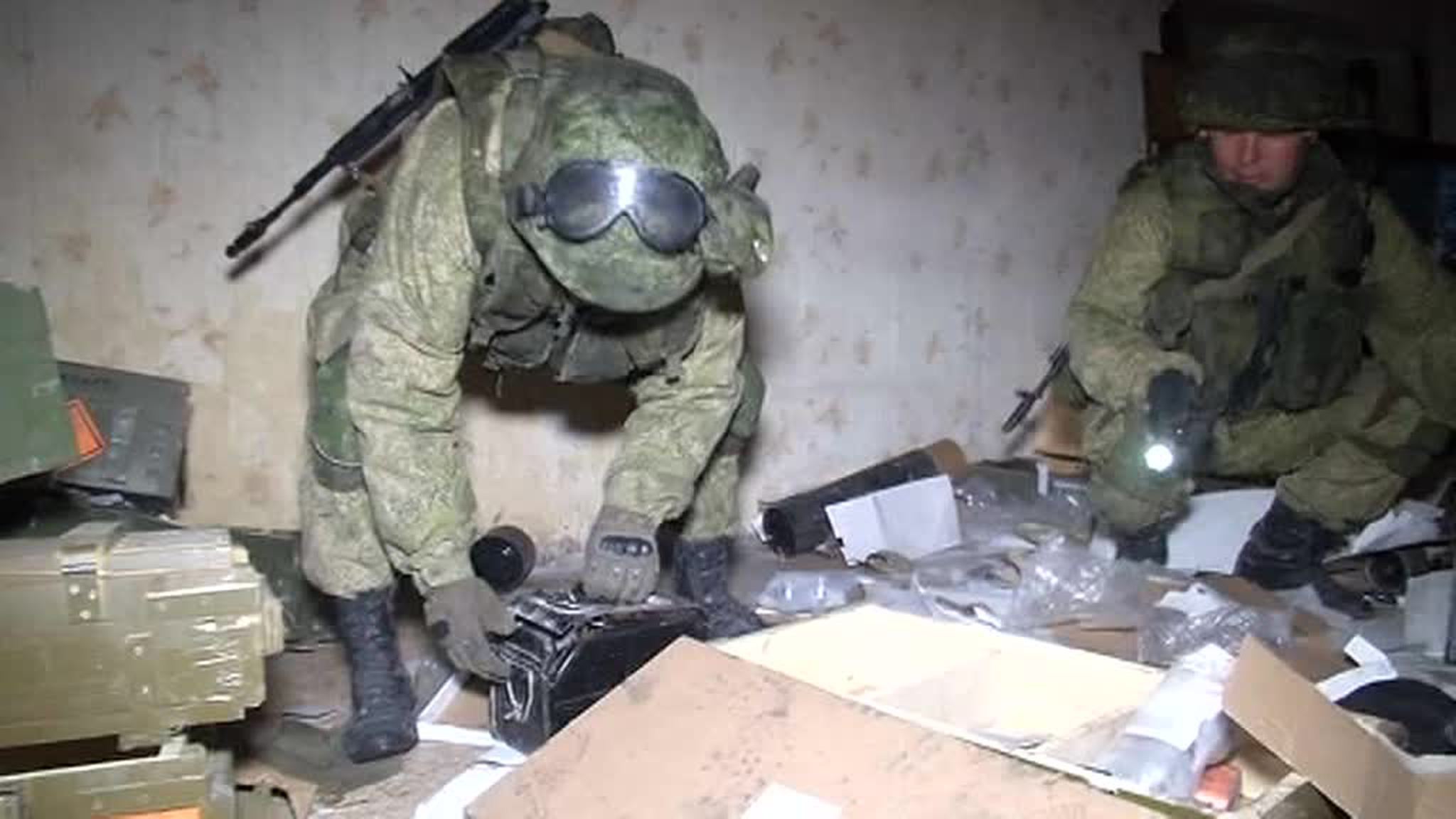 Российские саперы разминируют Алеппо: обезврежено 14,5 тысячи бомб