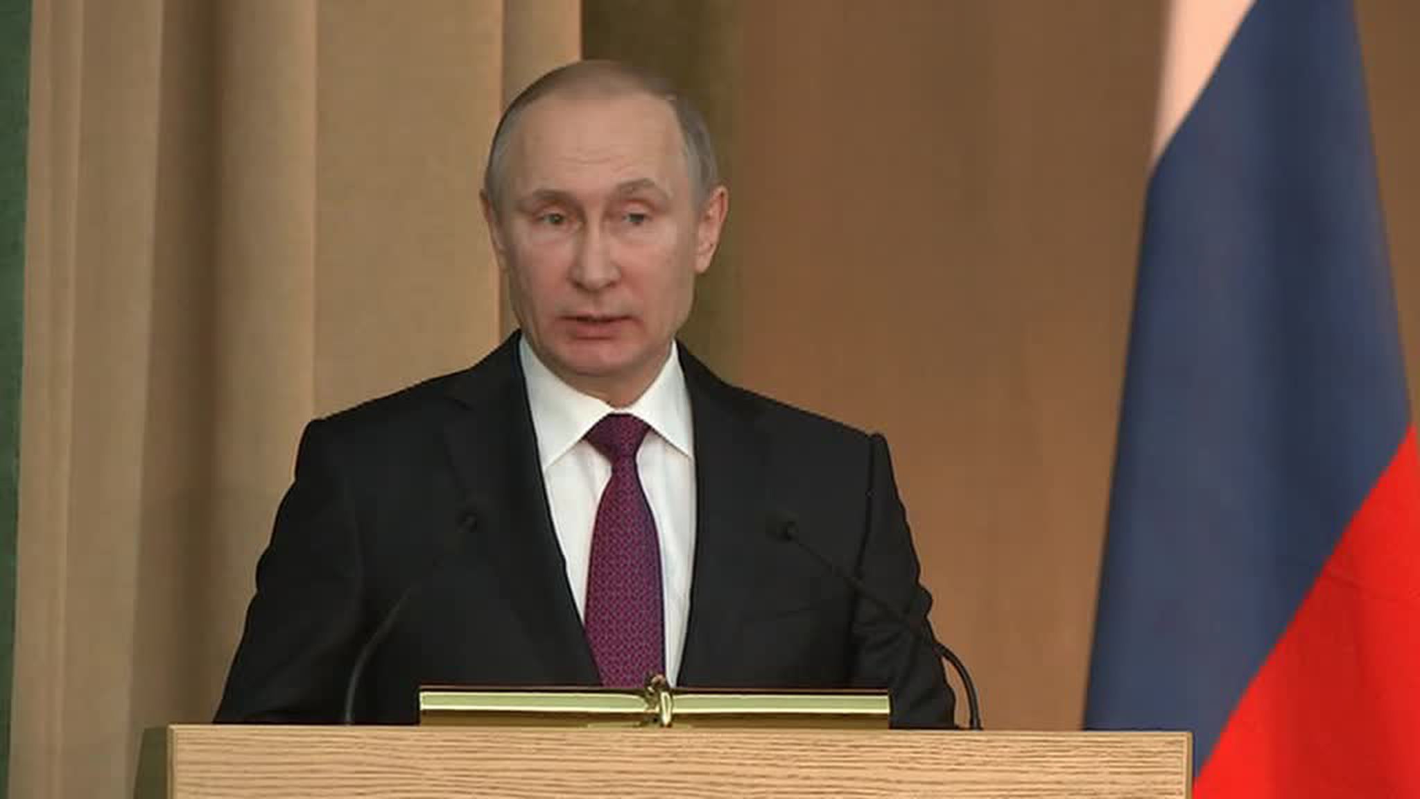 Путин: Генпрокуратура должна активно участвовать в борьбе с коррупцией