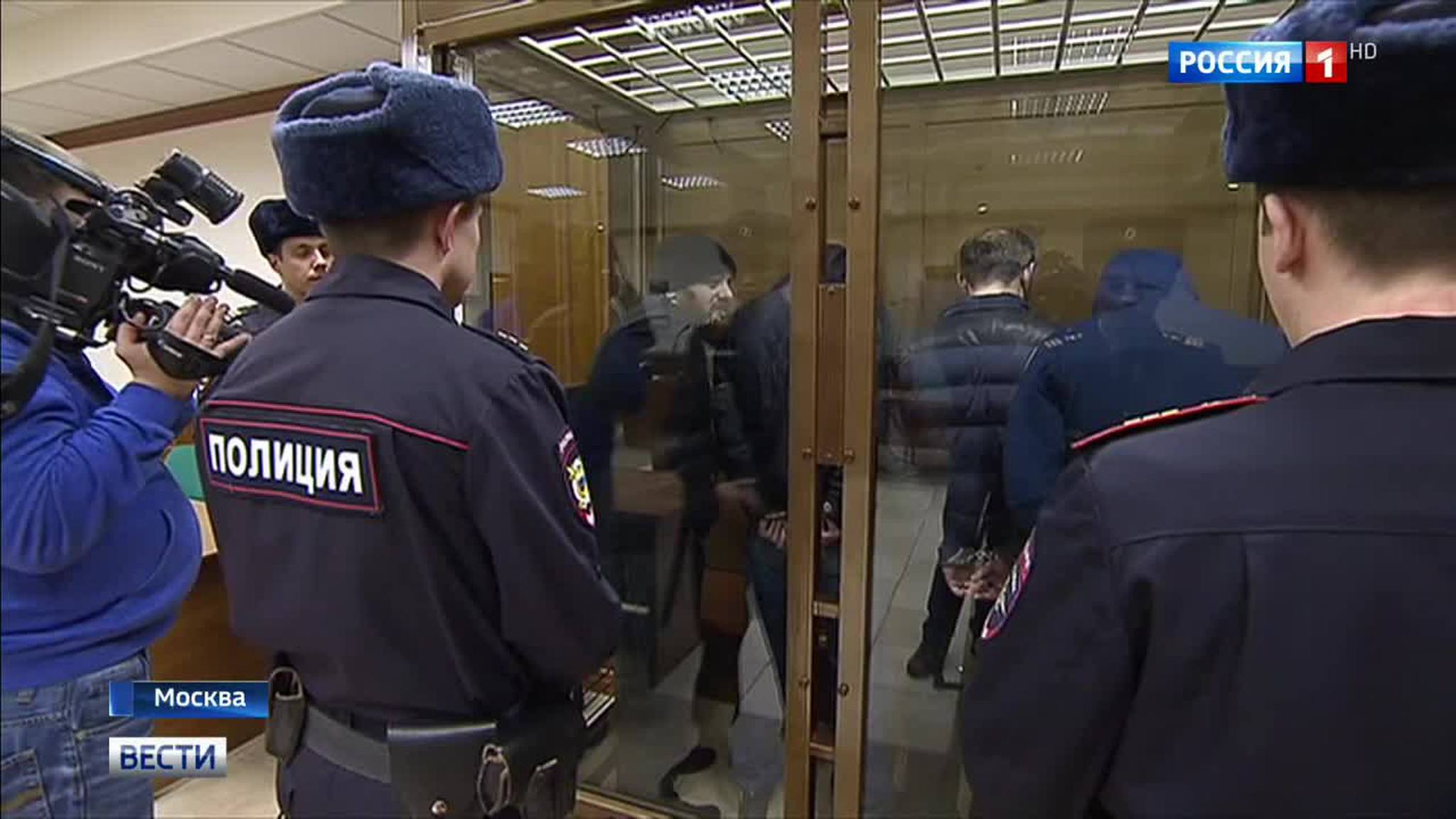В Мосгорсуде оглашают приговор банде, грабившей инкассаторов