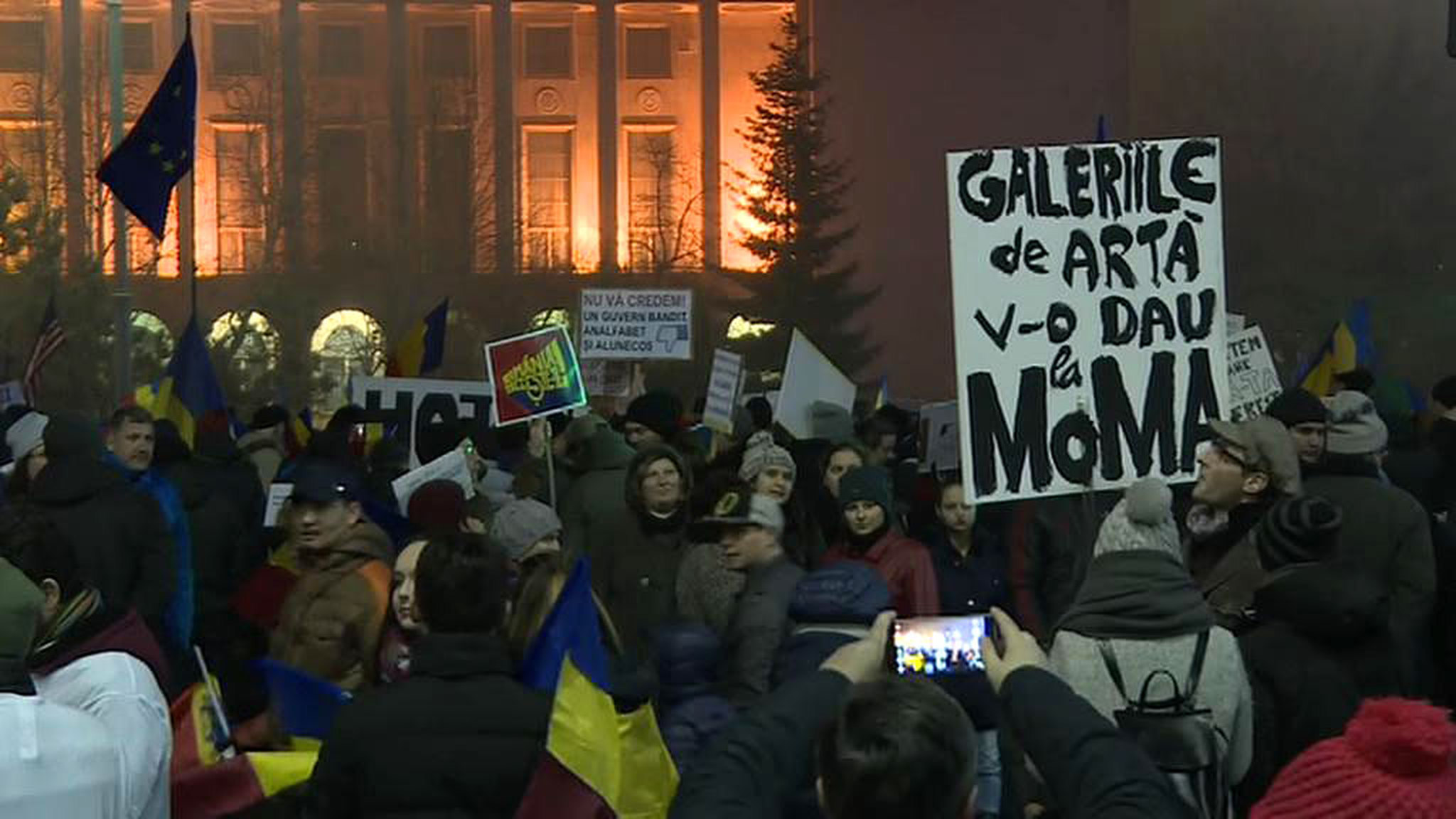 В Румынии отменили помилование коррупционеров, но митинги продолжаются