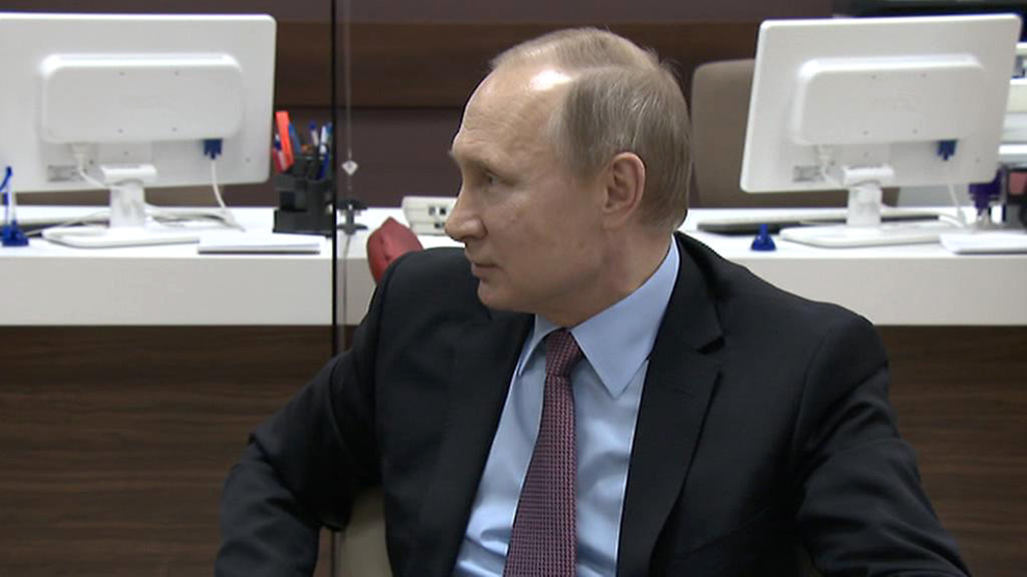 Путин: известная бабушка из Достоевского - очень скромный человек