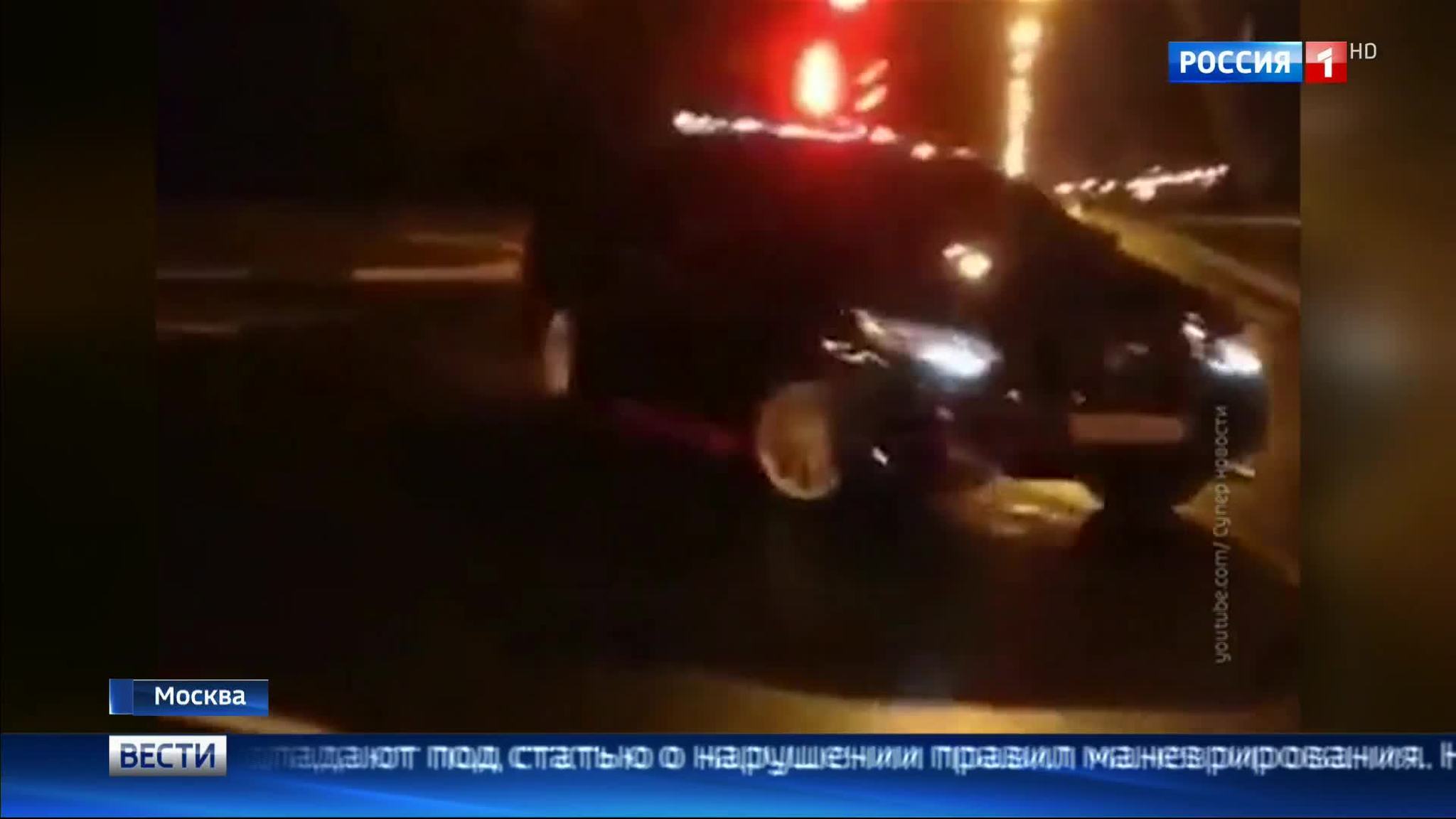 Полиция проверяет видео дрифта у МГУ