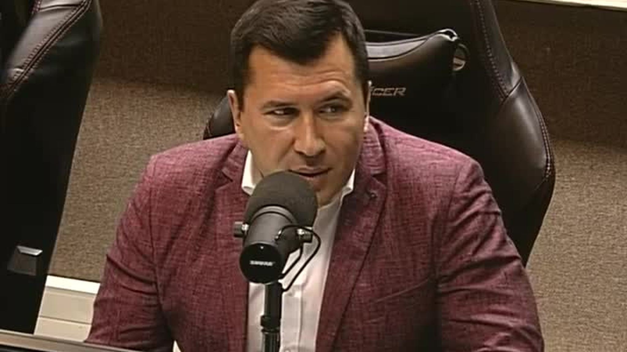 Приём ведёт нарколог. Алкоголизм
