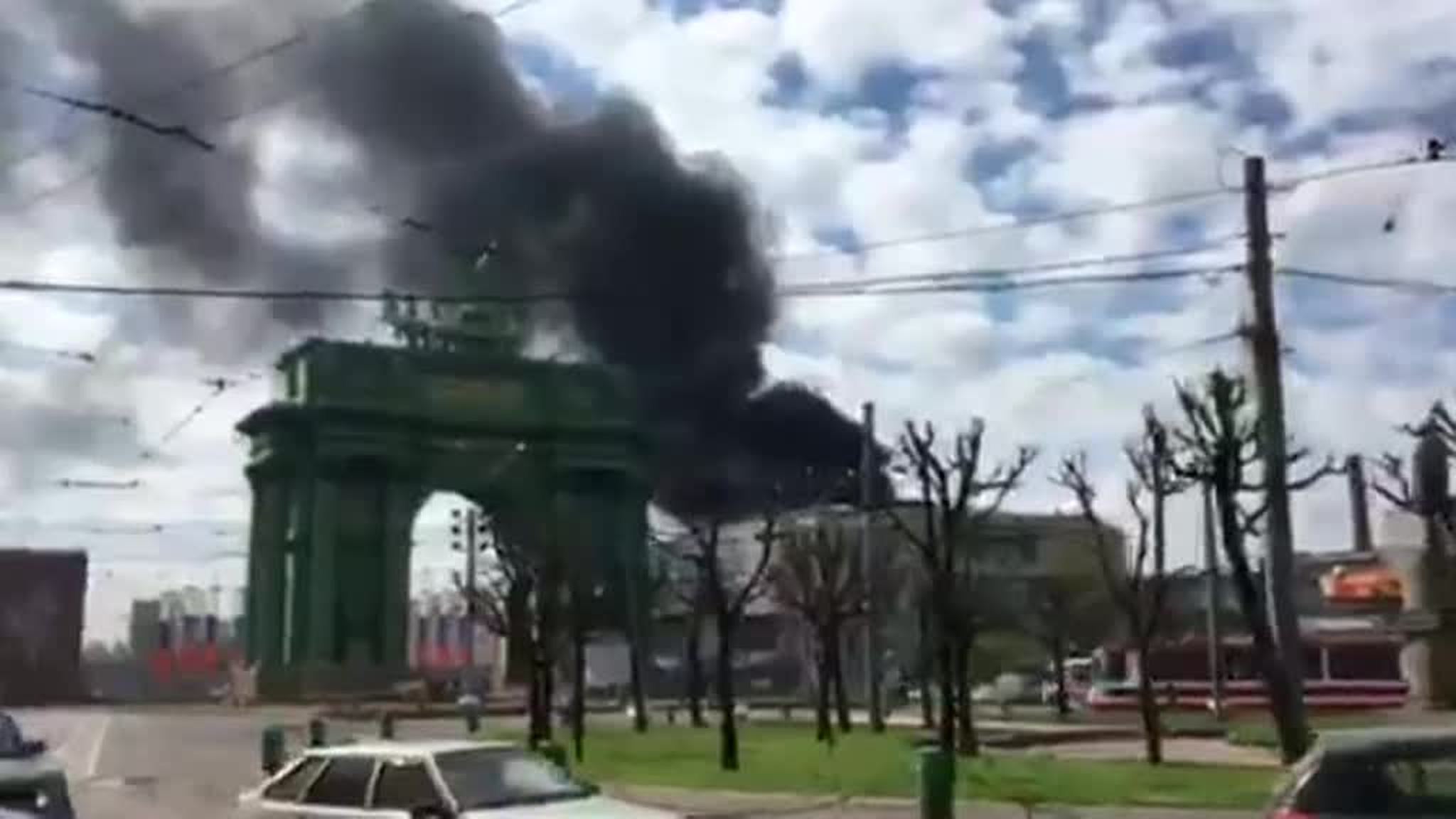 На стройплощадке в Петербурге загорелся битум
