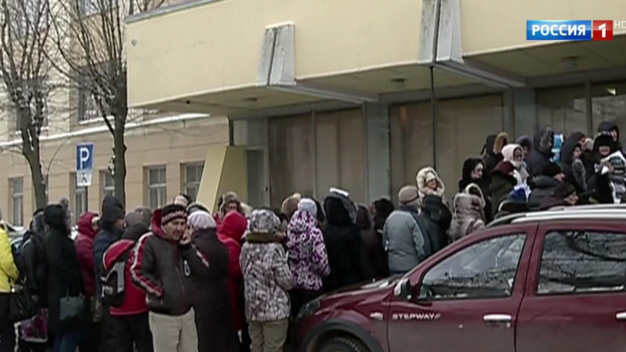 В Свердловской области дети из многодетных семей остались без путевок