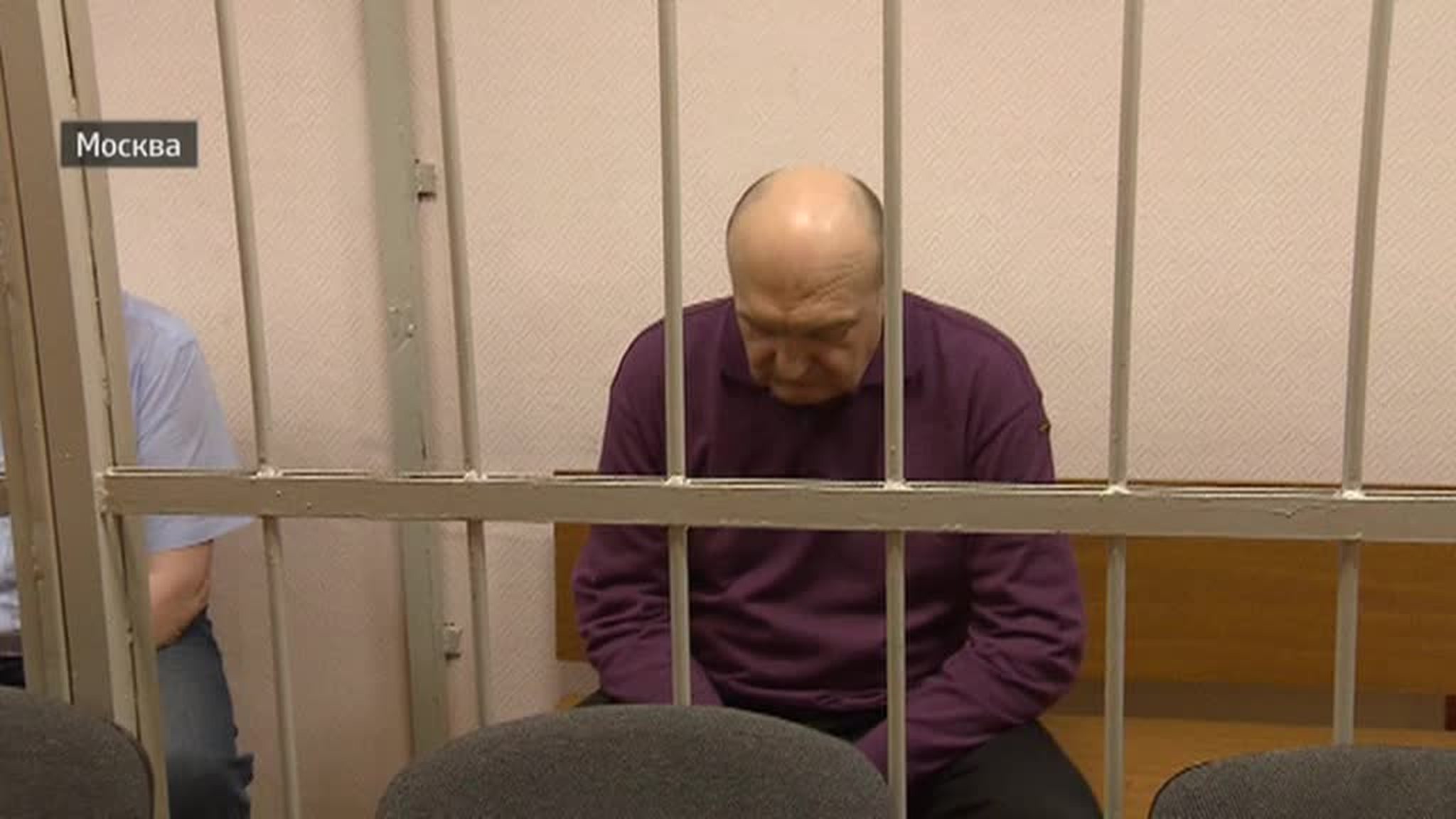 Экс-главу ФСИН признали виновным в крупных хищениях