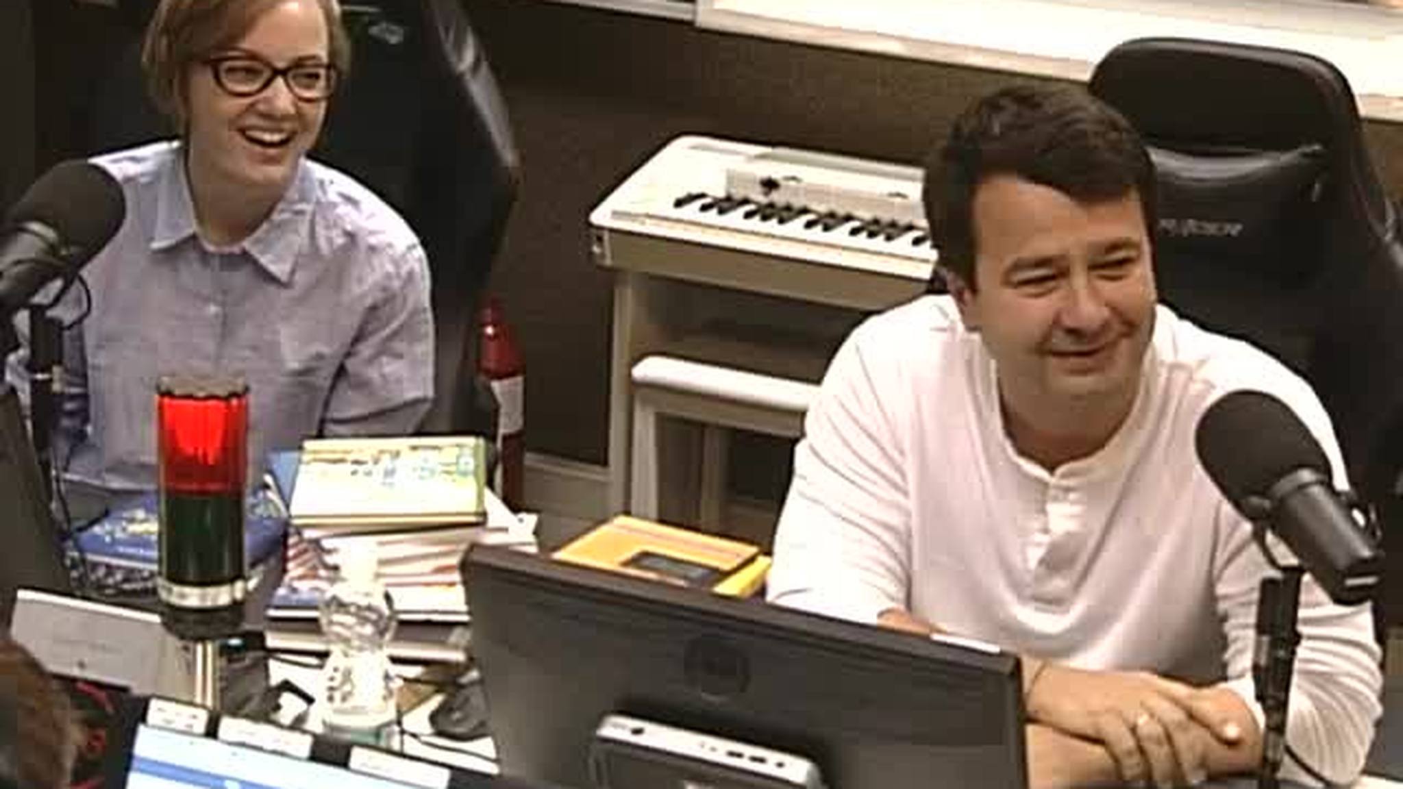 Новинки издательского Дома Мещерякова: "Апрелька и сорванец"; "Замок графа Орфографа"; "Маскарад";  "Красная горка"; "Лесная газета"  