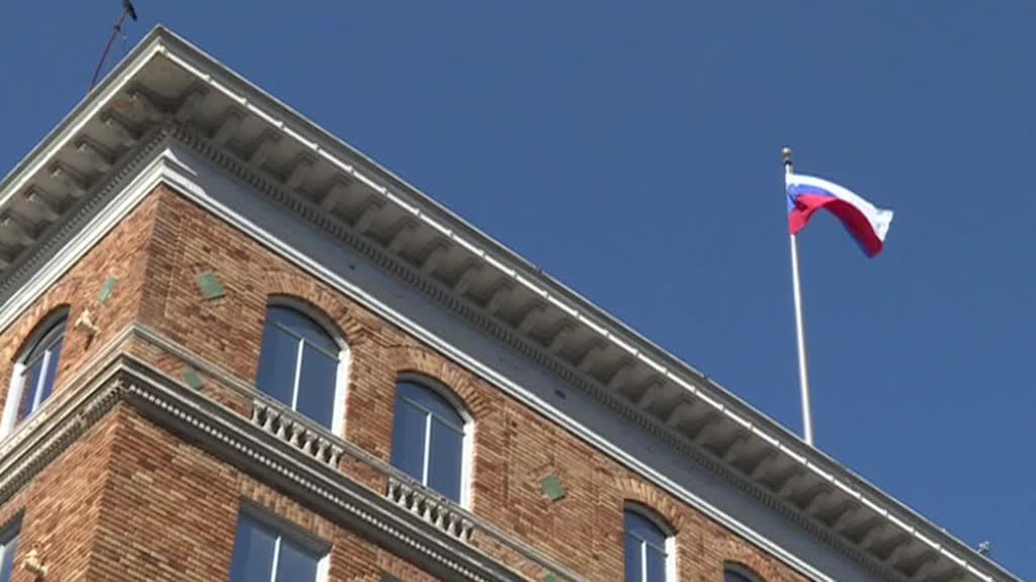 MFA Publishes a Video of US Police Illegal Search of Russian Diplomatic Premises