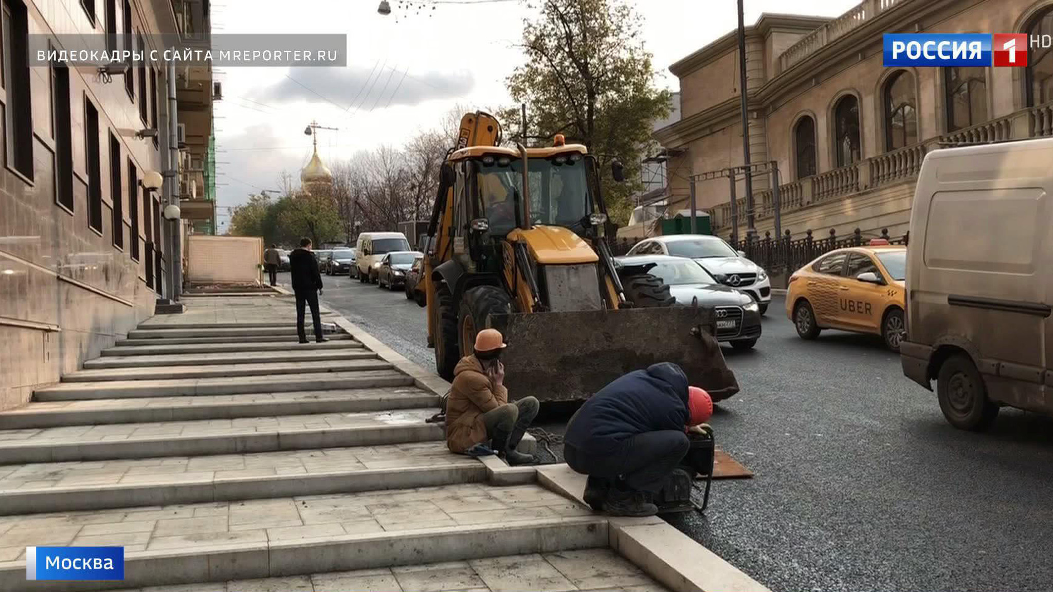 Открыто движение на Рождественском бульваре