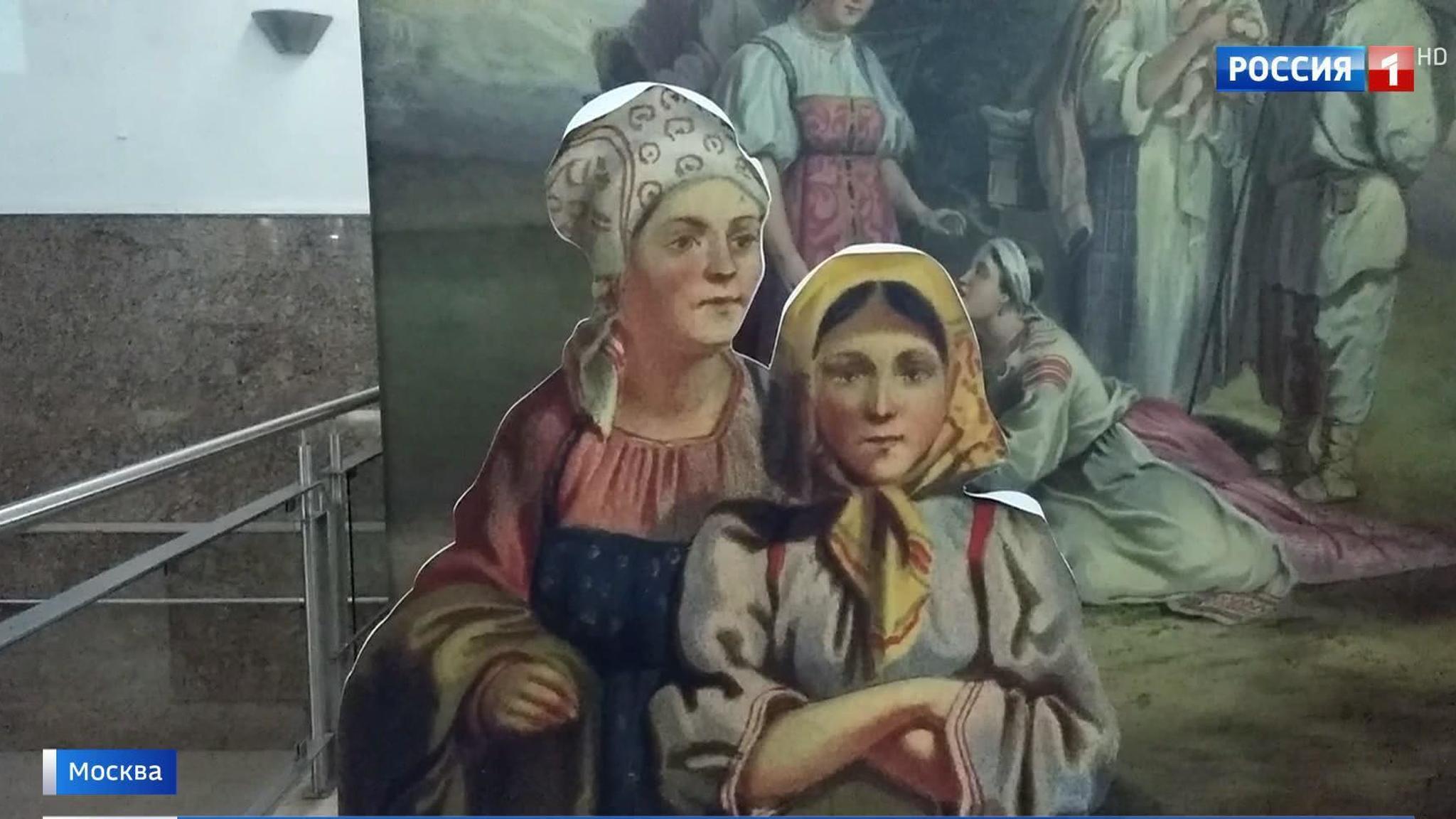 На Ярославском вокзале можно сфотографироваться на фоне села XIX века