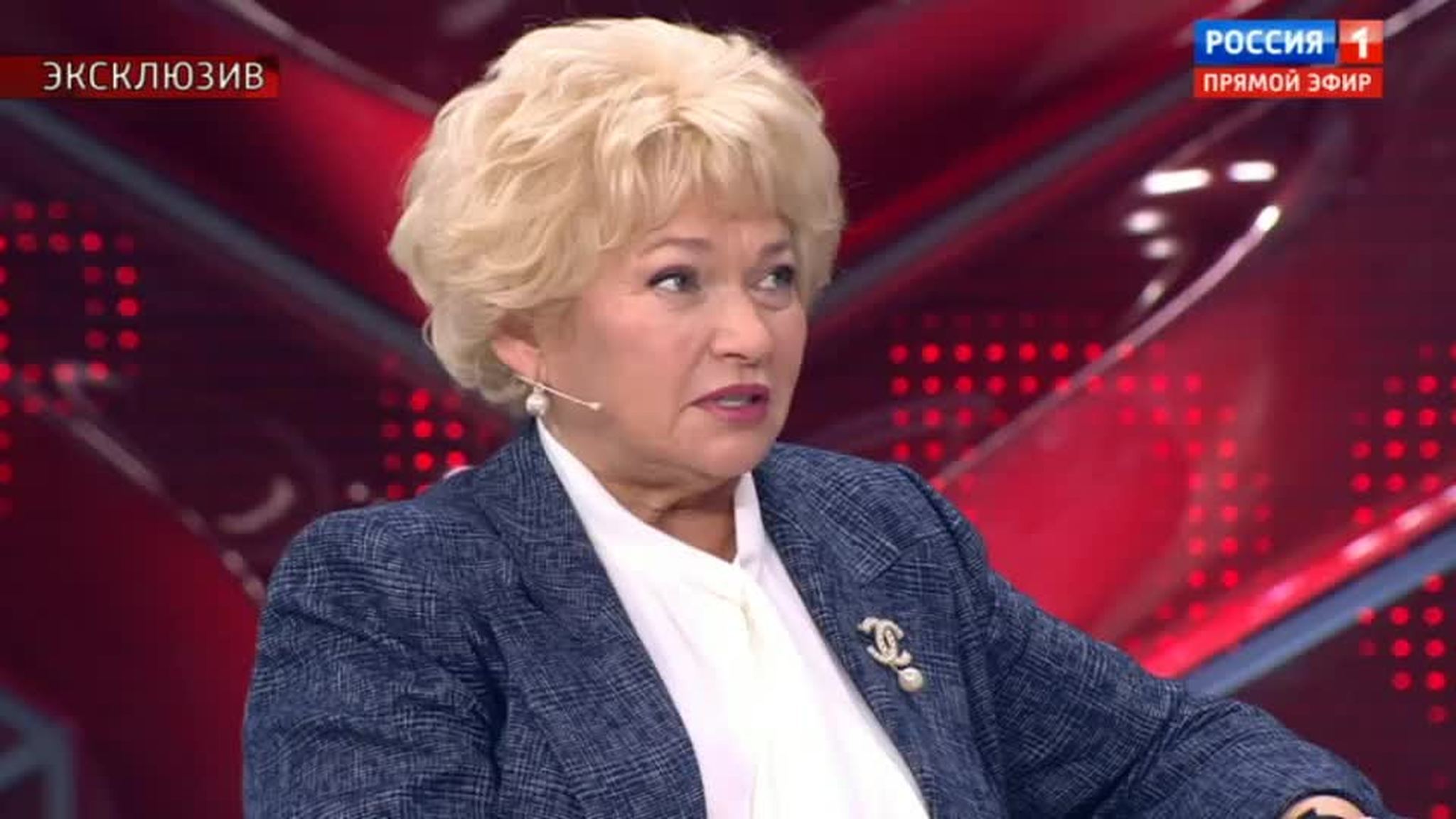 Людмила Нарусова: "Образ "блондинки в шоколаде" приносил доход