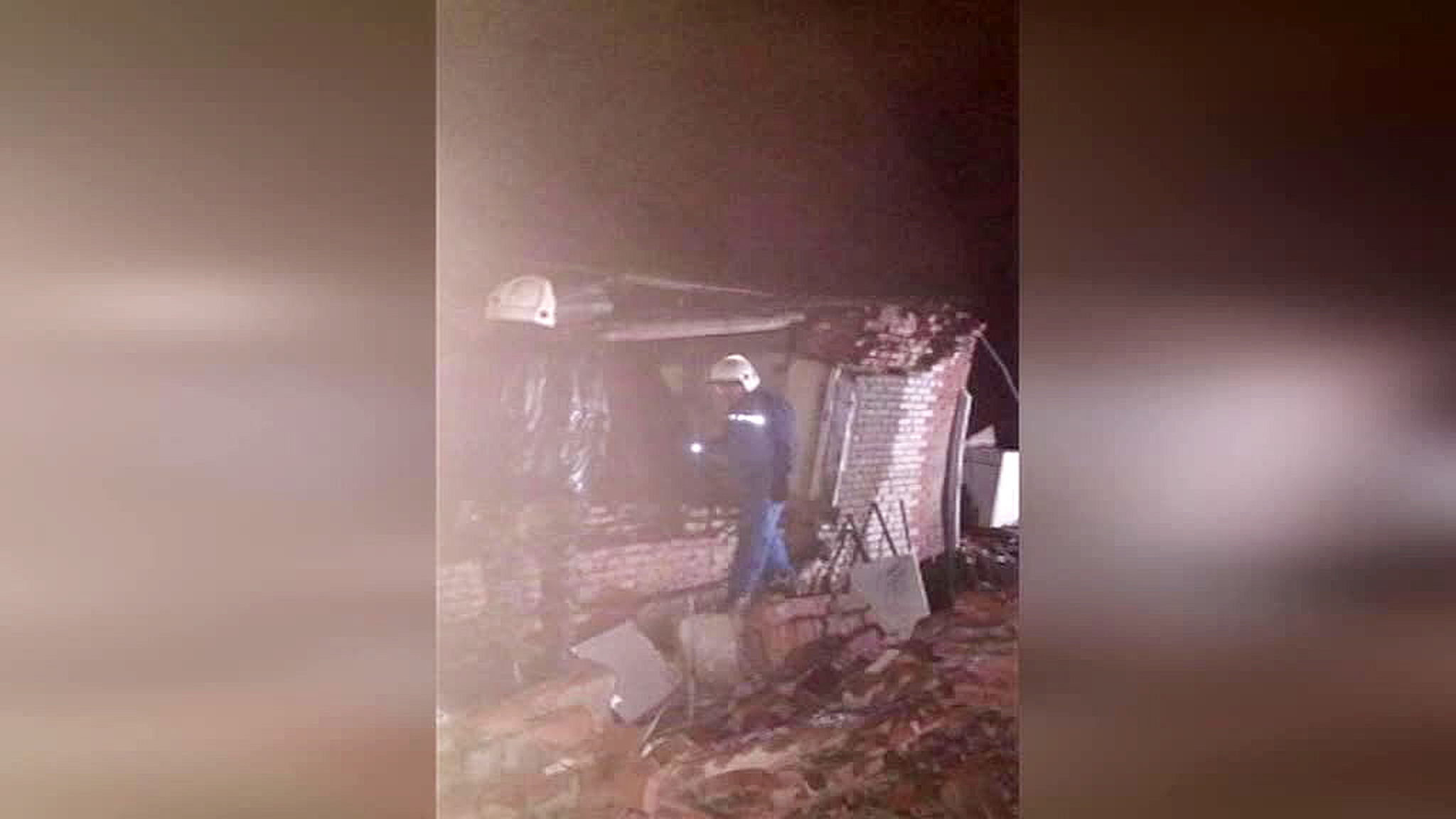 Спасатели обнаружили тела двух погибших во время взрыва жилого дома в Рубцовске