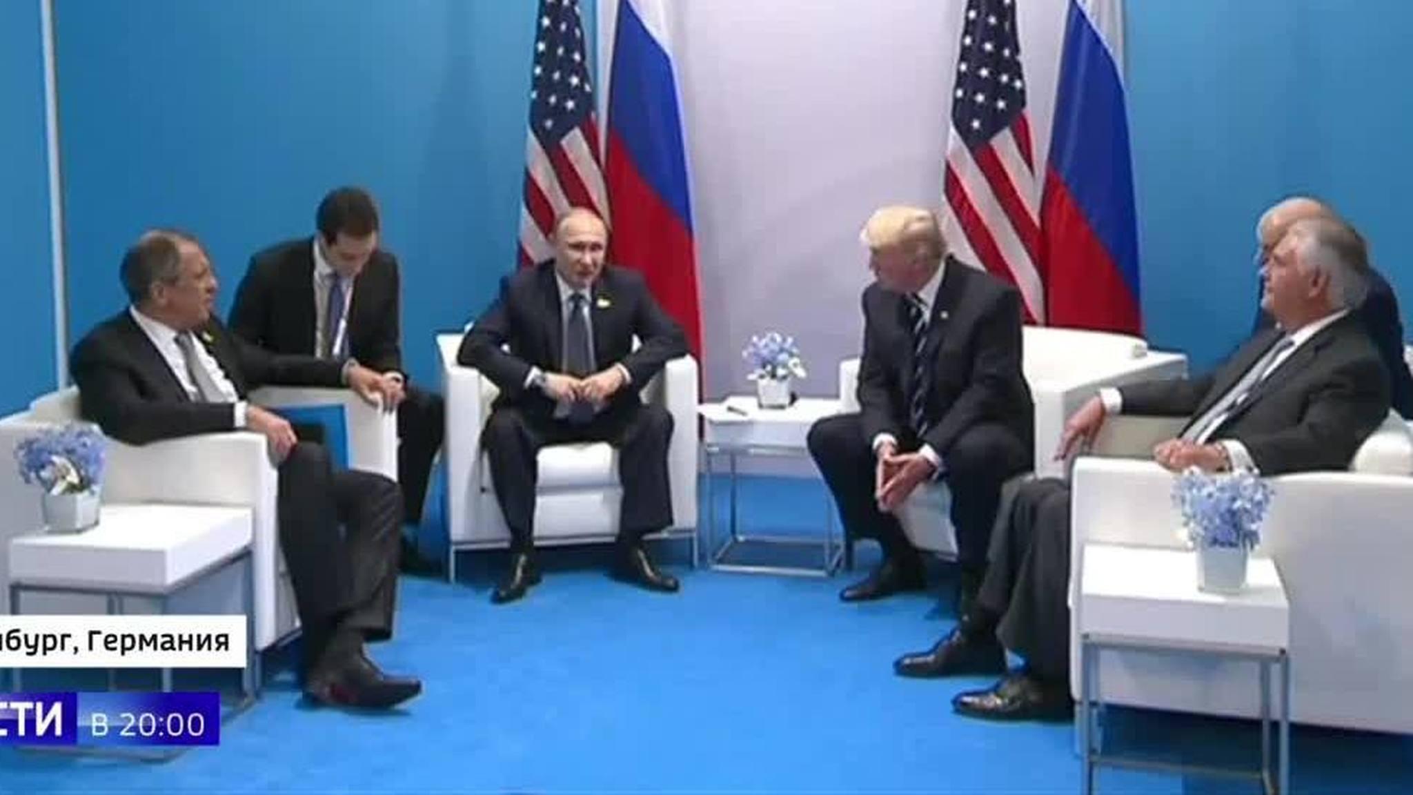 Exclusive: Lavrov Previews What Putin and Trump May Be Talking About at the Da Nang Summit