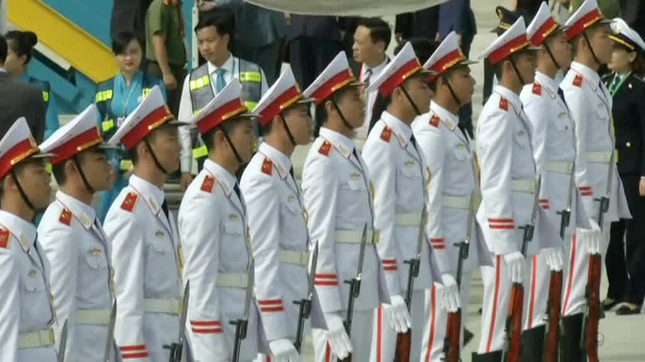 Putin in Da Nang Scheduled Face to Face Meetings With Хi, Abe While Trump Is on the Waiting List