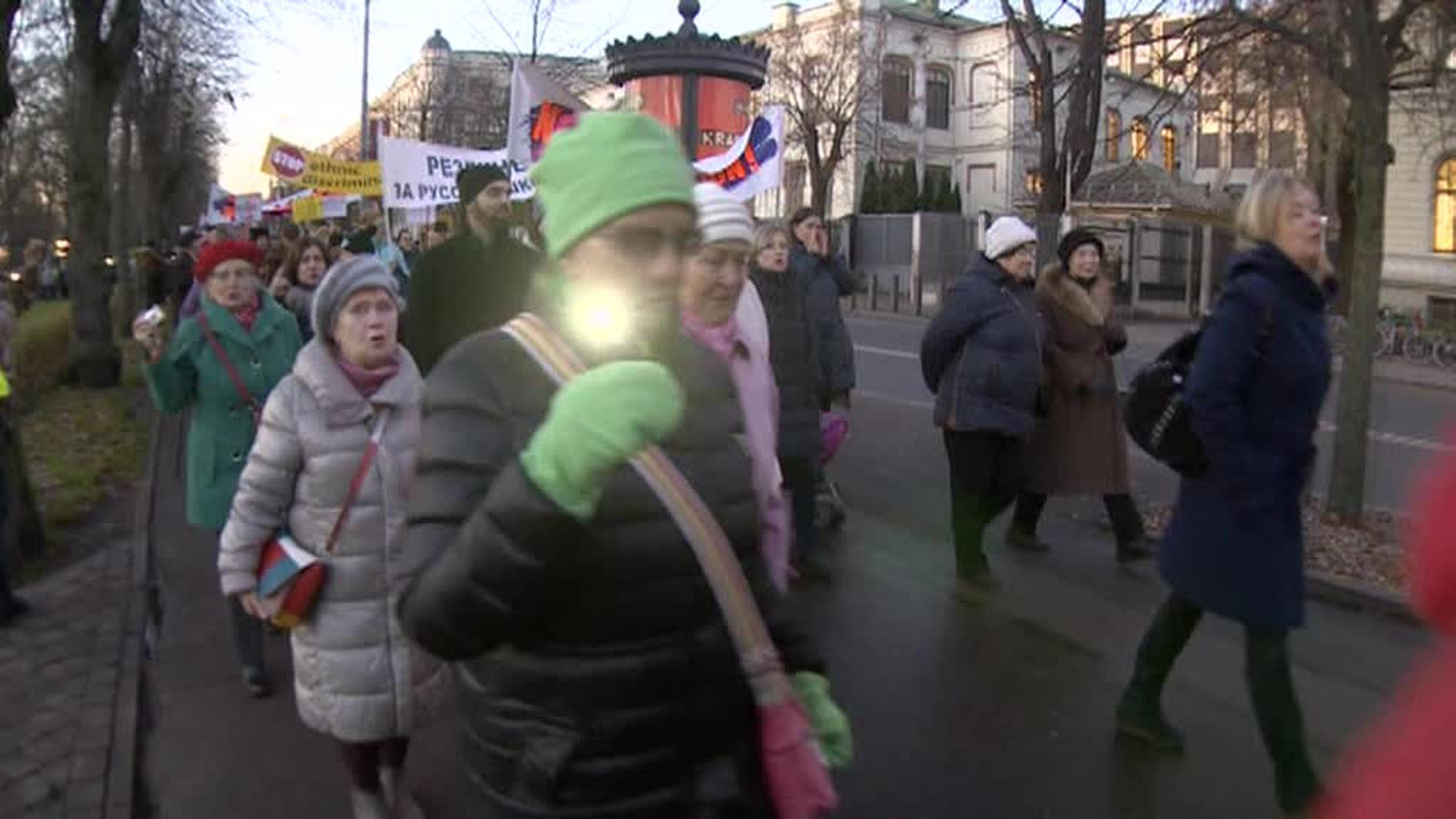 Thousands Take to the Streets to Protest Latvian Ban on Russian Education