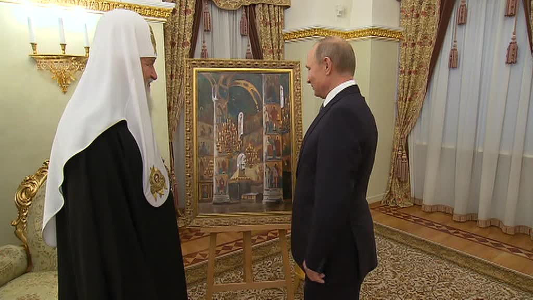 Putin to Patriarch On His Birthday: Don’t Work Too Hard