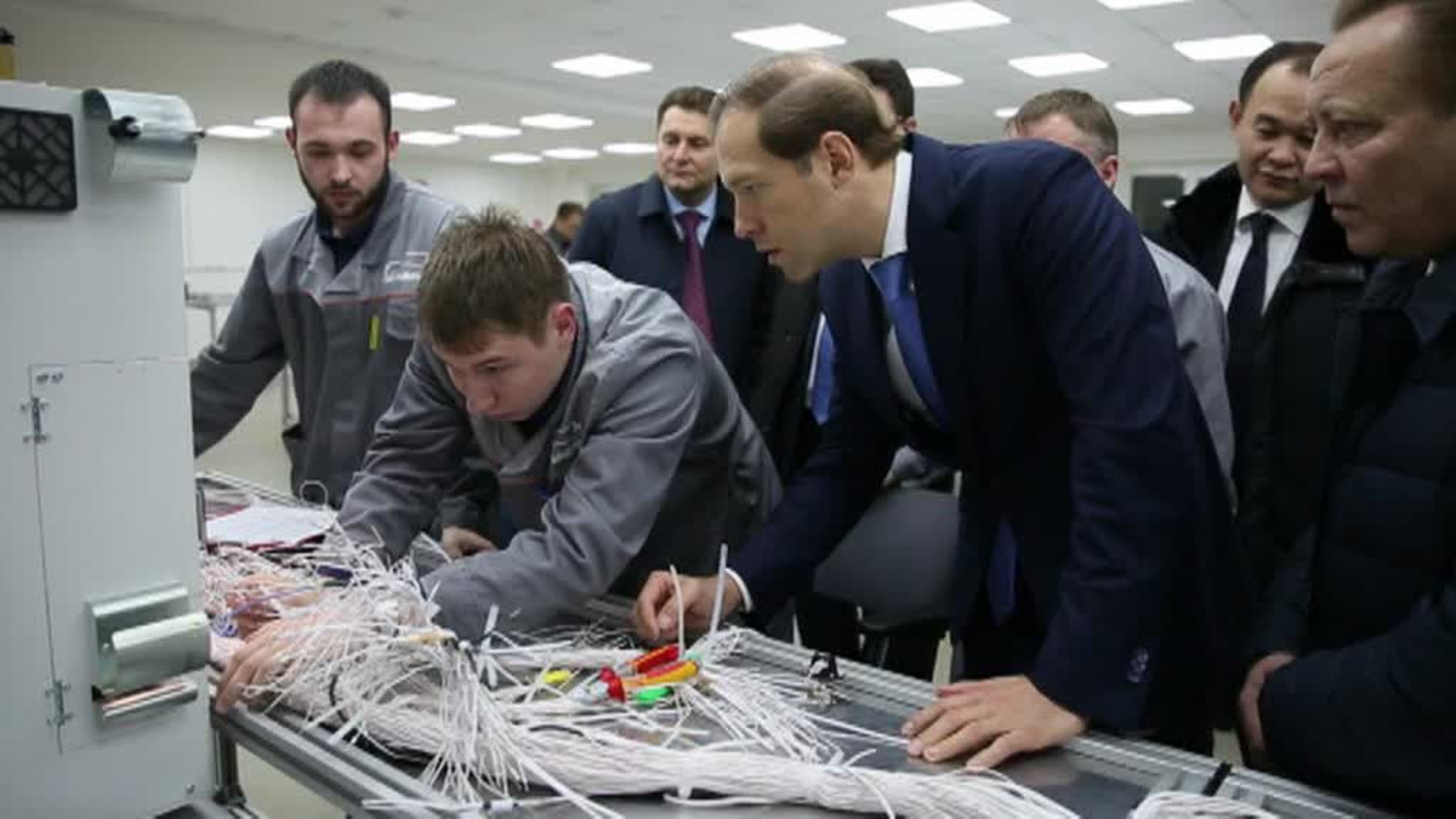 Денис Мантуров: воссоздаем инжиниринговый комплекс НАМИ