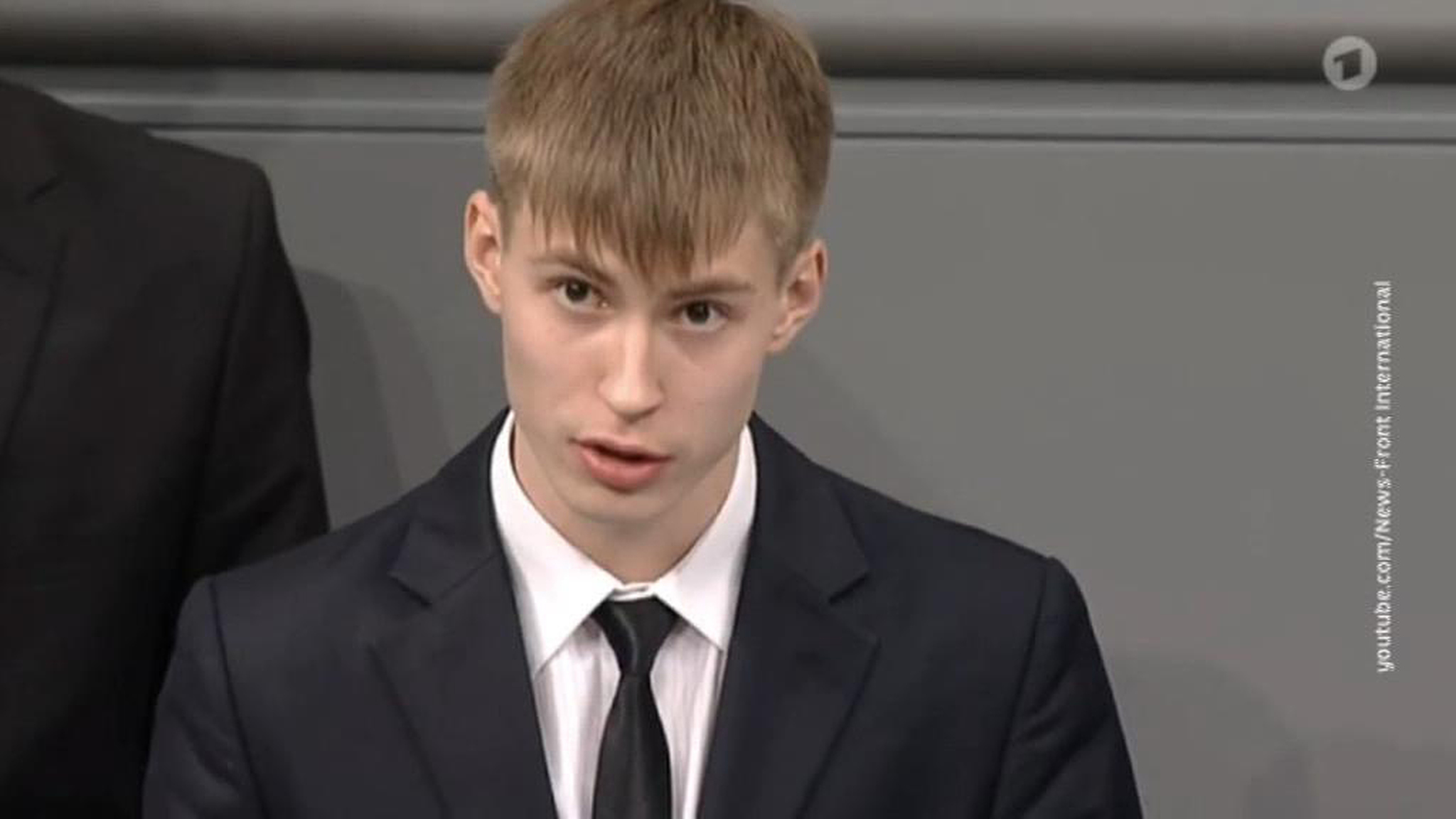 Russian Student Triggers Massive Online Bullying Campaign Over Bizarre Incident in German Bundestag