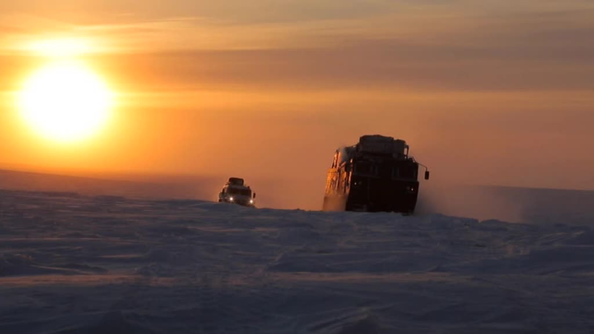 Russian Arctic Army Group Tests Out Unstoppable New "Swamp-Walker" Vehicles