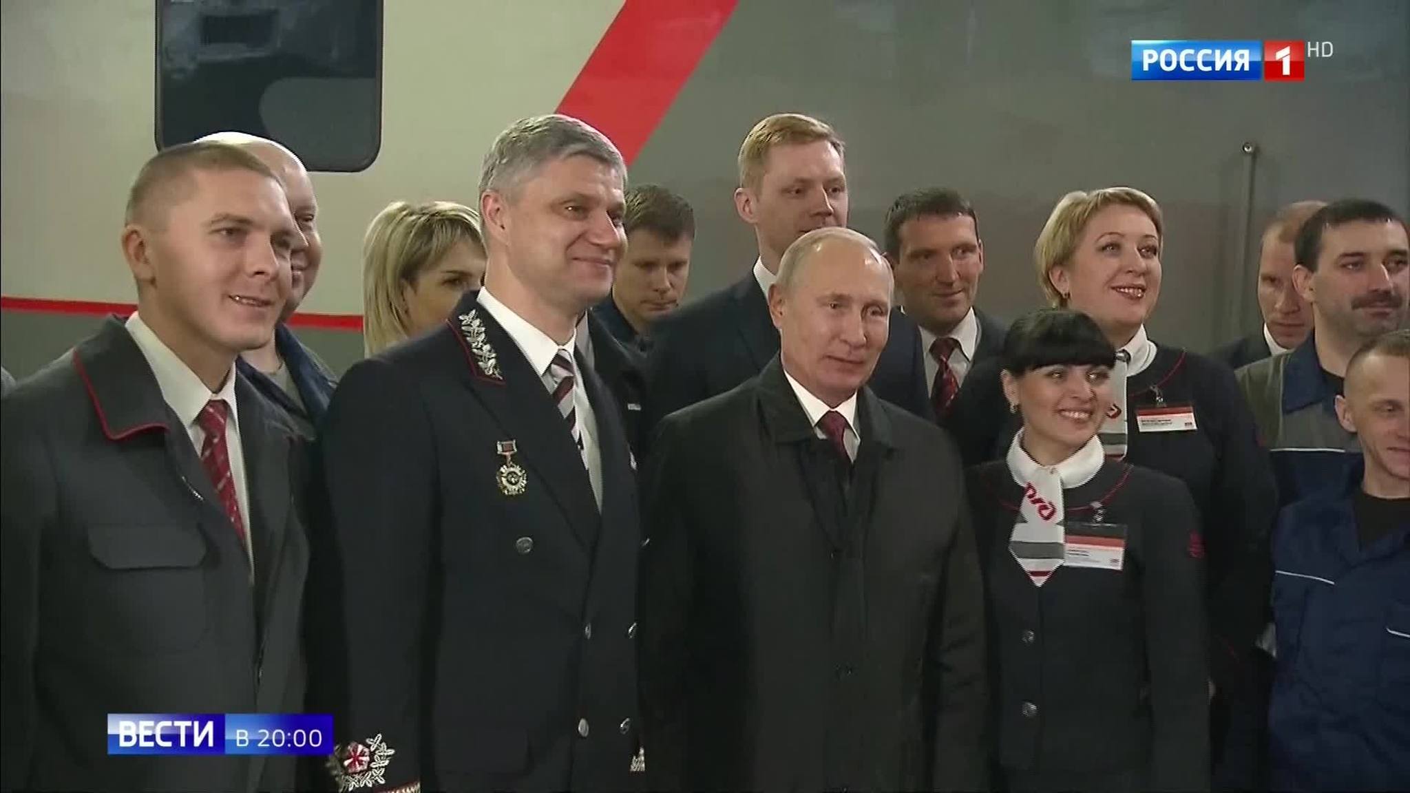 Putin Promises to Unite Russia Through New Modern Railways