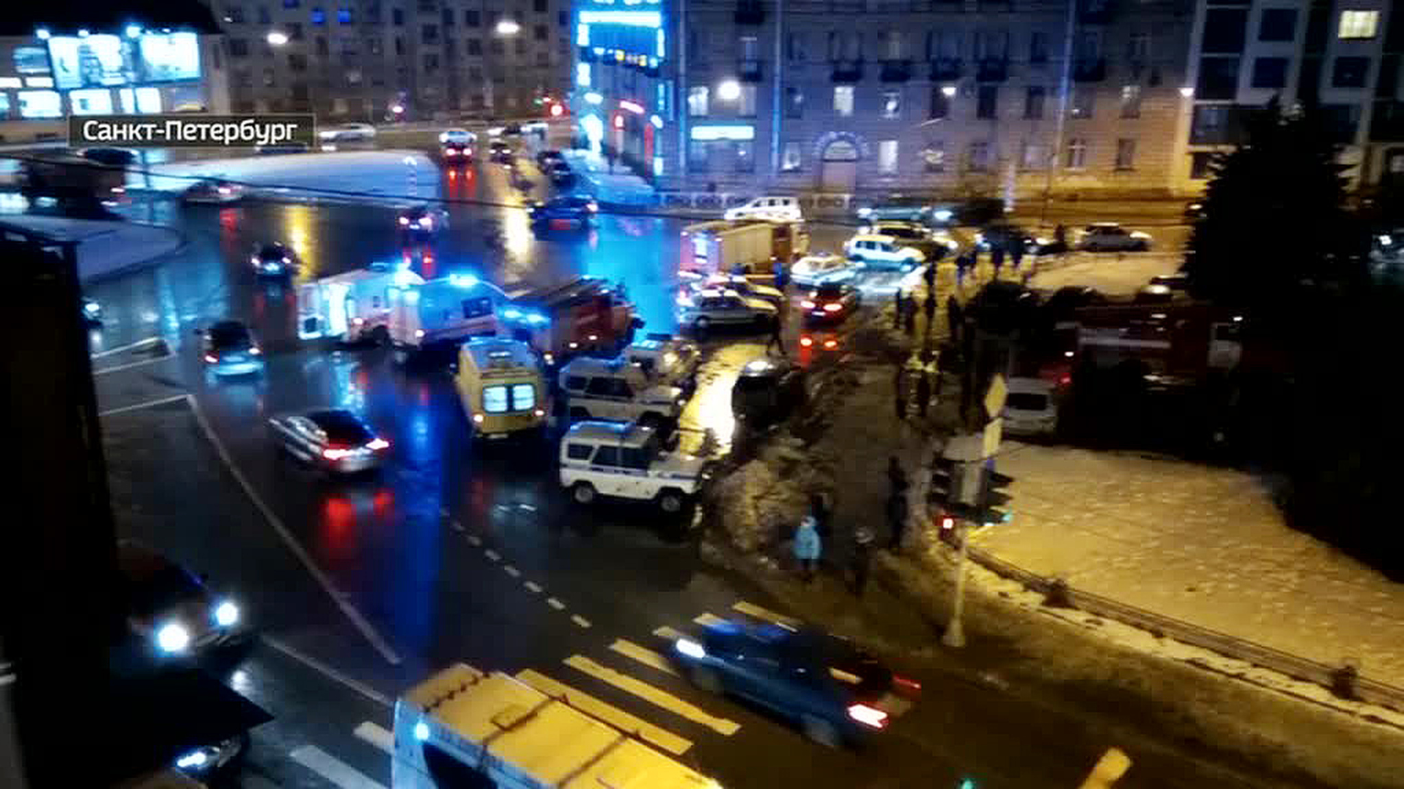В одном из супермаркетов Петербурга прогремел взрыв