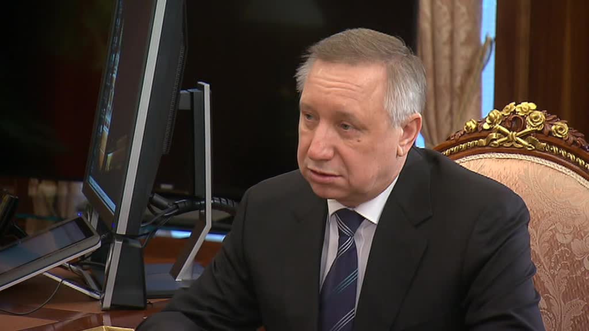 Путин встретился с полпредом в Северо-Западном ФО Бегловым