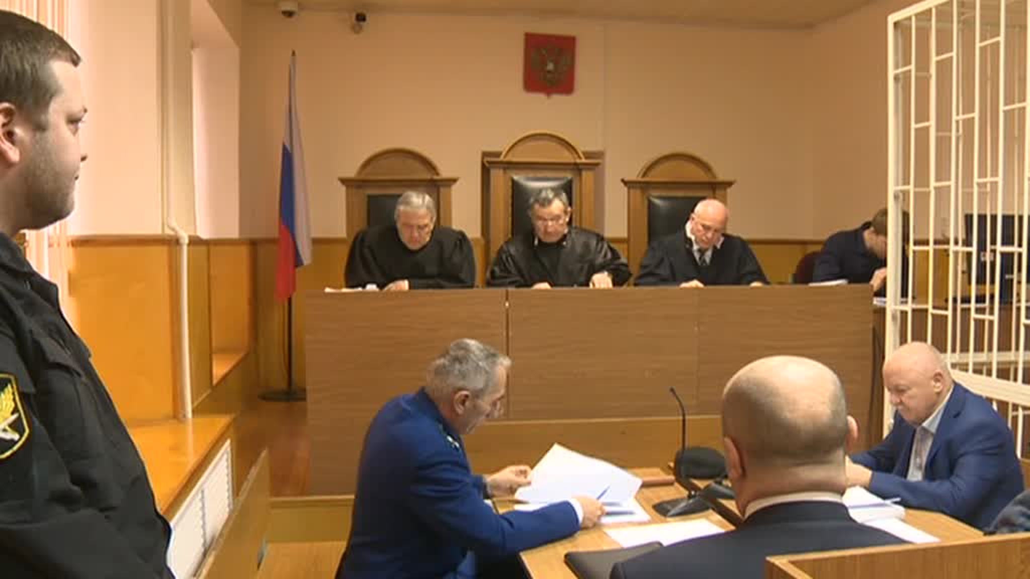 Избившему полицейского сыну мэра Махачкалы отменили оправдательный приговор