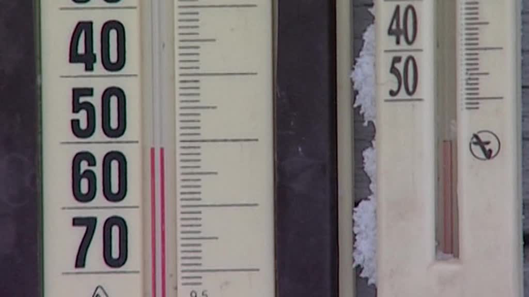 "Epiphany Dip" CANCELLED: Thousands of Russians Not Able to Plunge Into Ice Water This Year