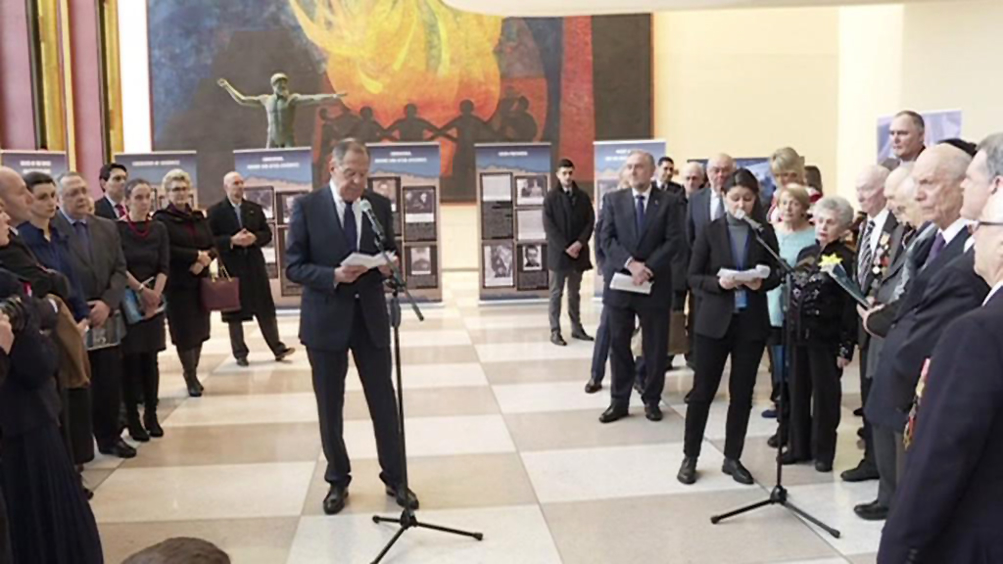 Lavrov Says "No" to Nuclear Disarmament at UN