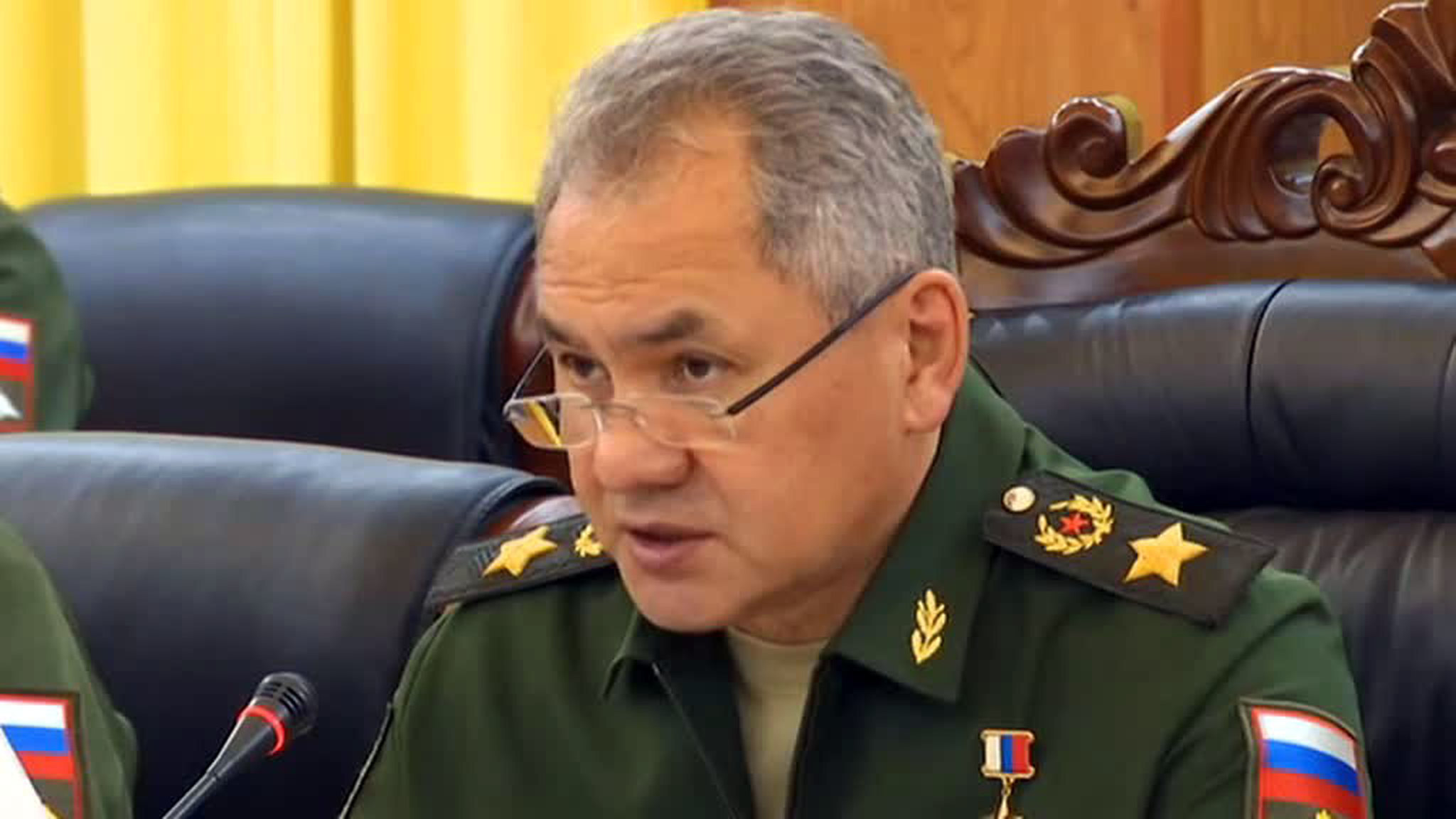 Сергей Шойгу прибыл с официальным визитом в Ханой