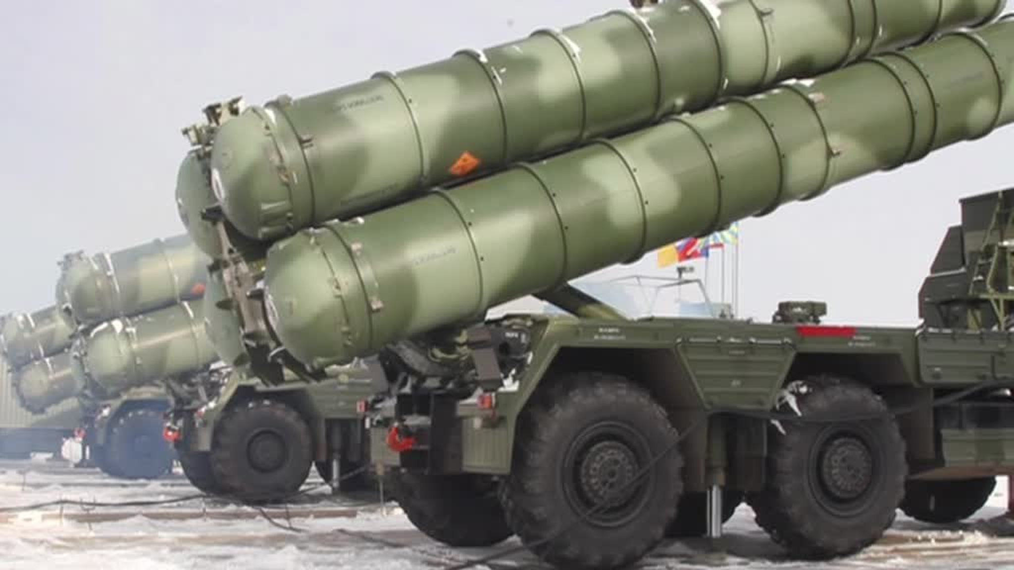 Upgrade Time: Russian Units in Volga Region Get First S-400 Missile System