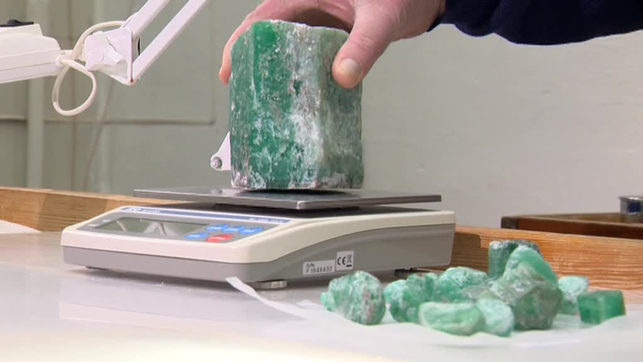 Giant Emerald Discovered in Urals! Children of Miners Hold Contest to Name the Stone