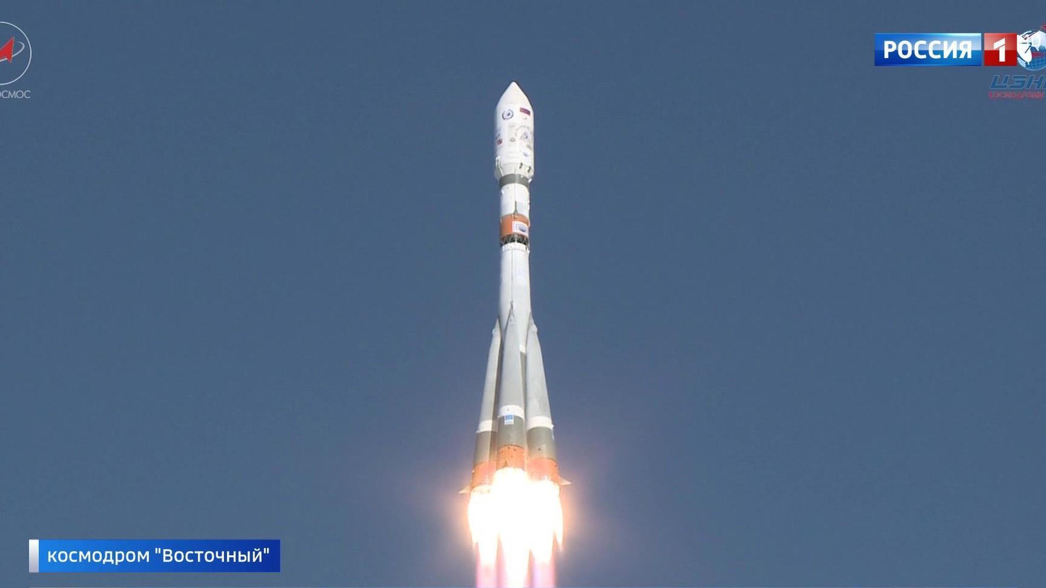 This is the Next Level of Go-Pro! Special Camera Catches Spectacular Launch of Soyuz Rocket