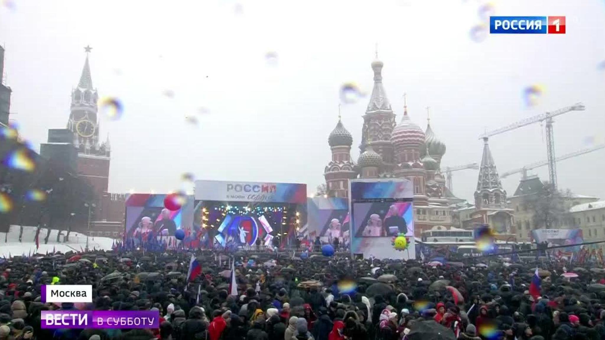 Russians Rally Against Pressure From the West