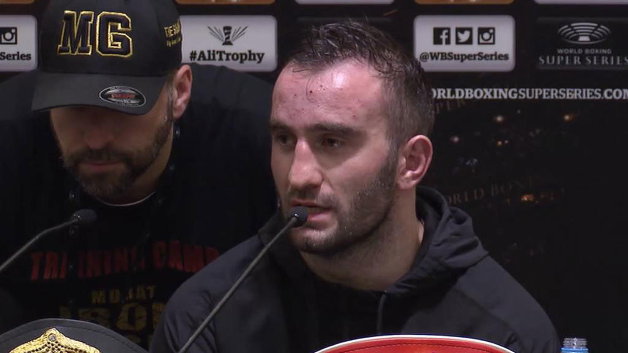 Россиянин Гассиев стал финалистом WBSS, нокаутировав Дортикоса